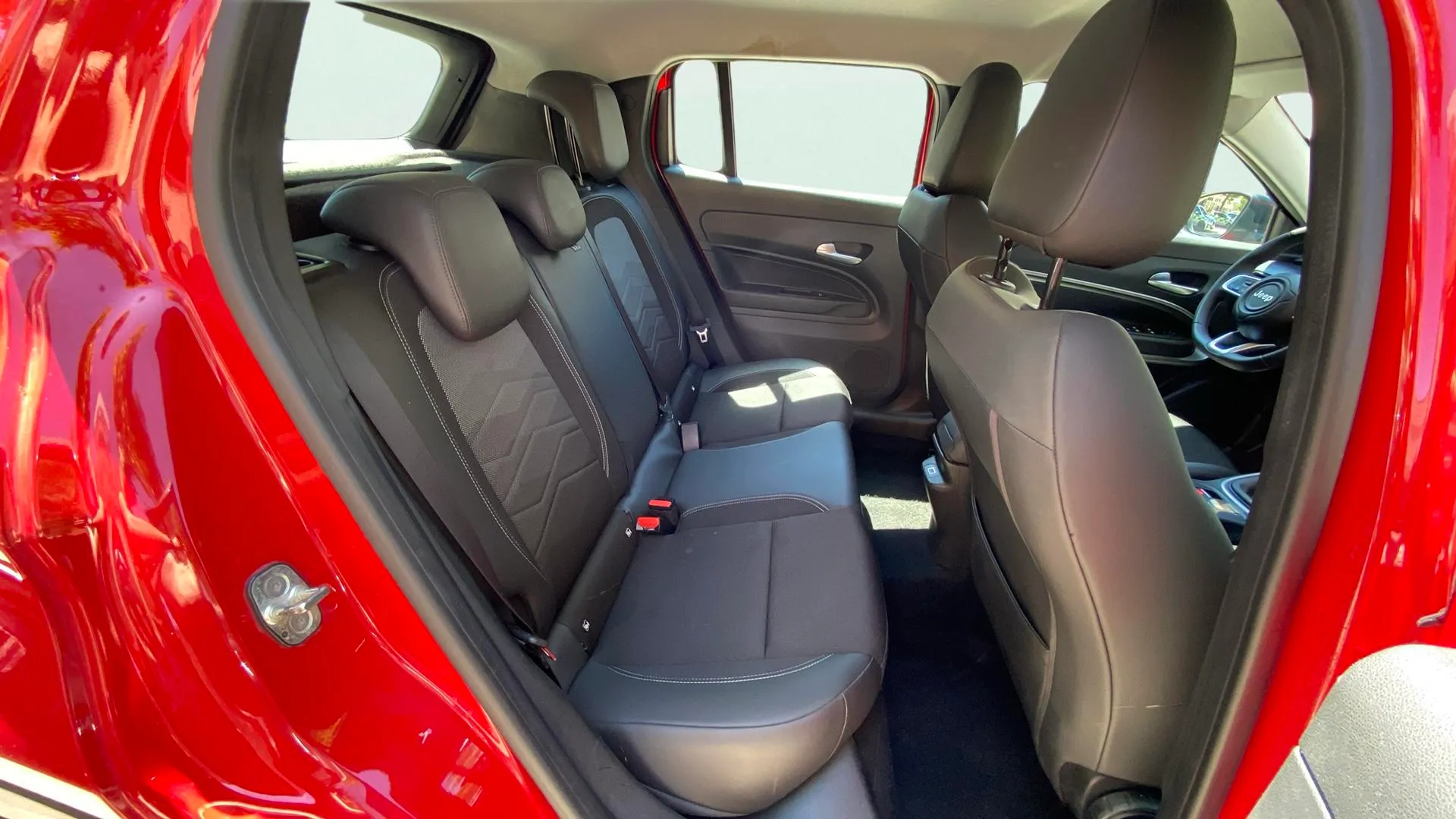 Jeep Avenger 1.2 G Summit - foto 13