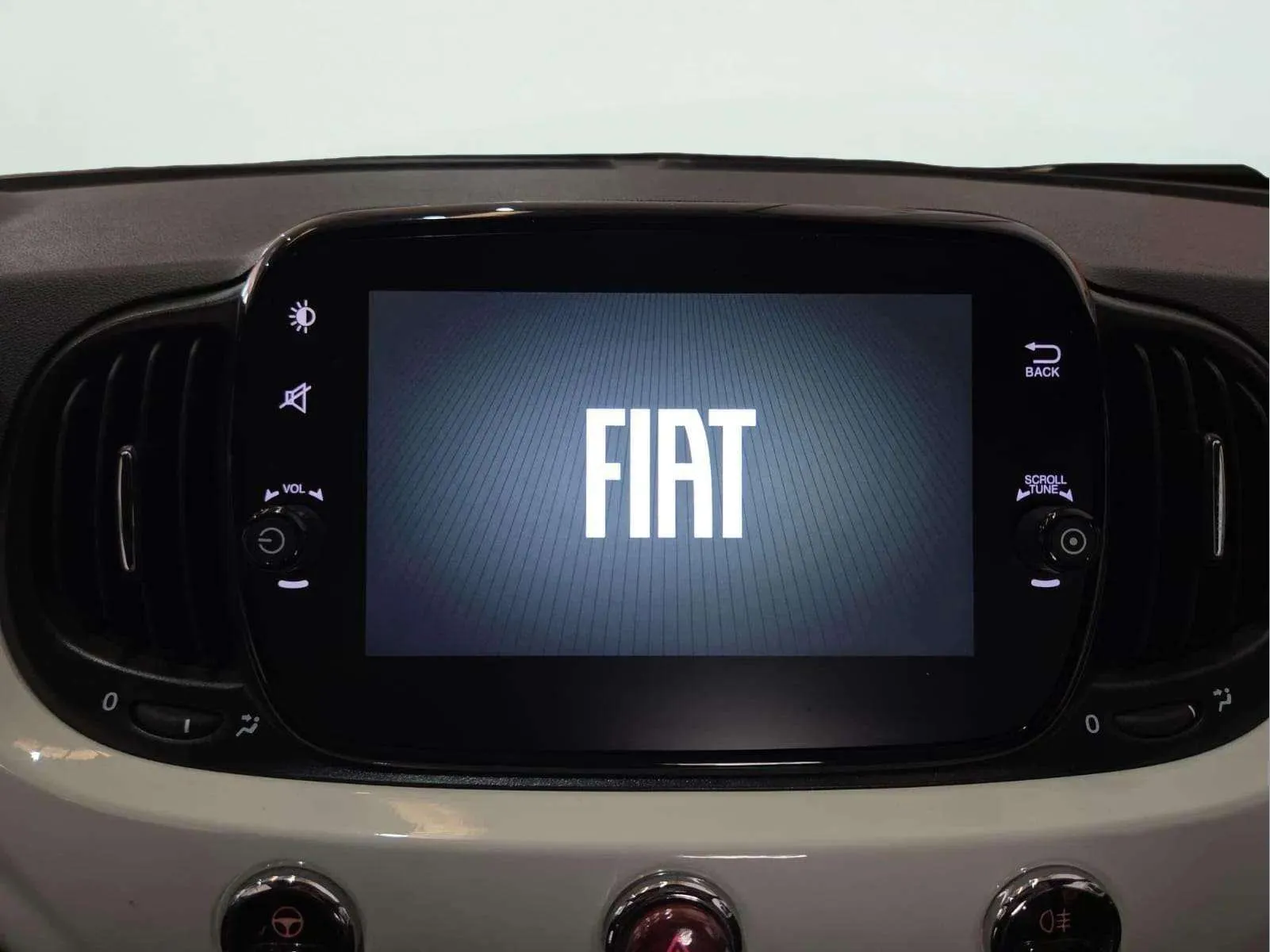 Fiat 500 Monotrim 1.0 Hybrid - foto 18