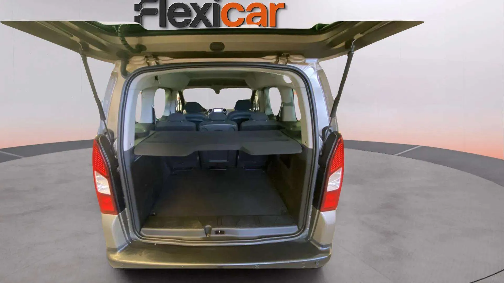 Citroën Berlingo Multispace XTR Plus BlueHDi 100 ETG6 - foto 14