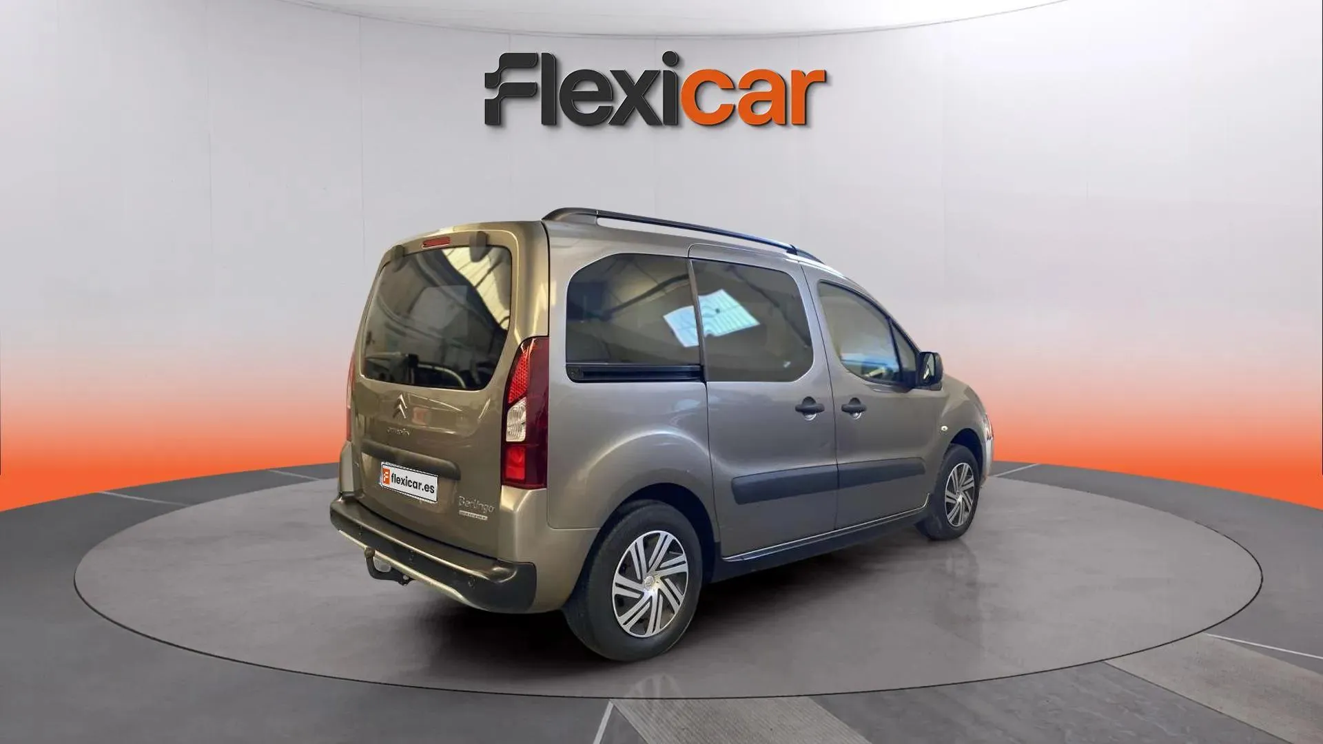 Citroën Berlingo Multispace XTR Plus BlueHDi 100 ETG6 - foto 4