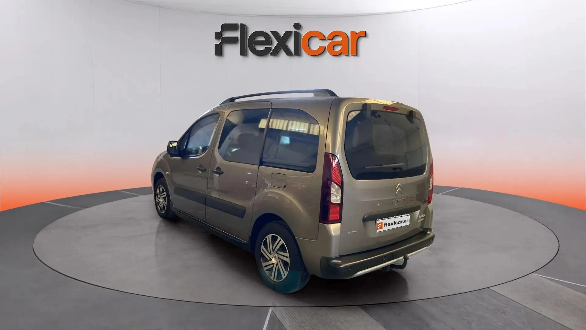 Citroën Berlingo Multispace XTR Plus BlueHDi 100 ETG6 - foto 6