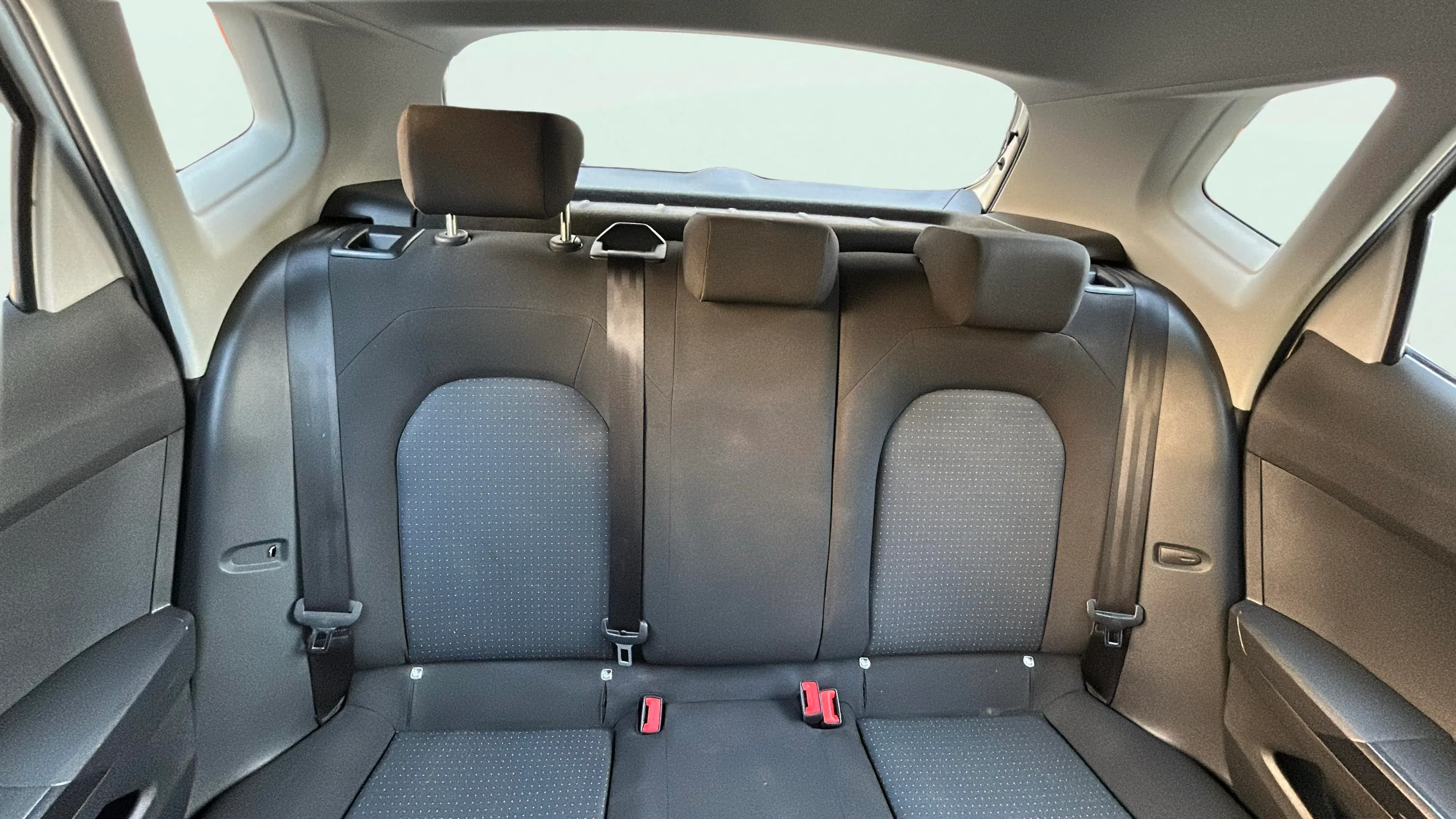 SEAT Arona 1.0 TSI DSG Style XL - foto 15