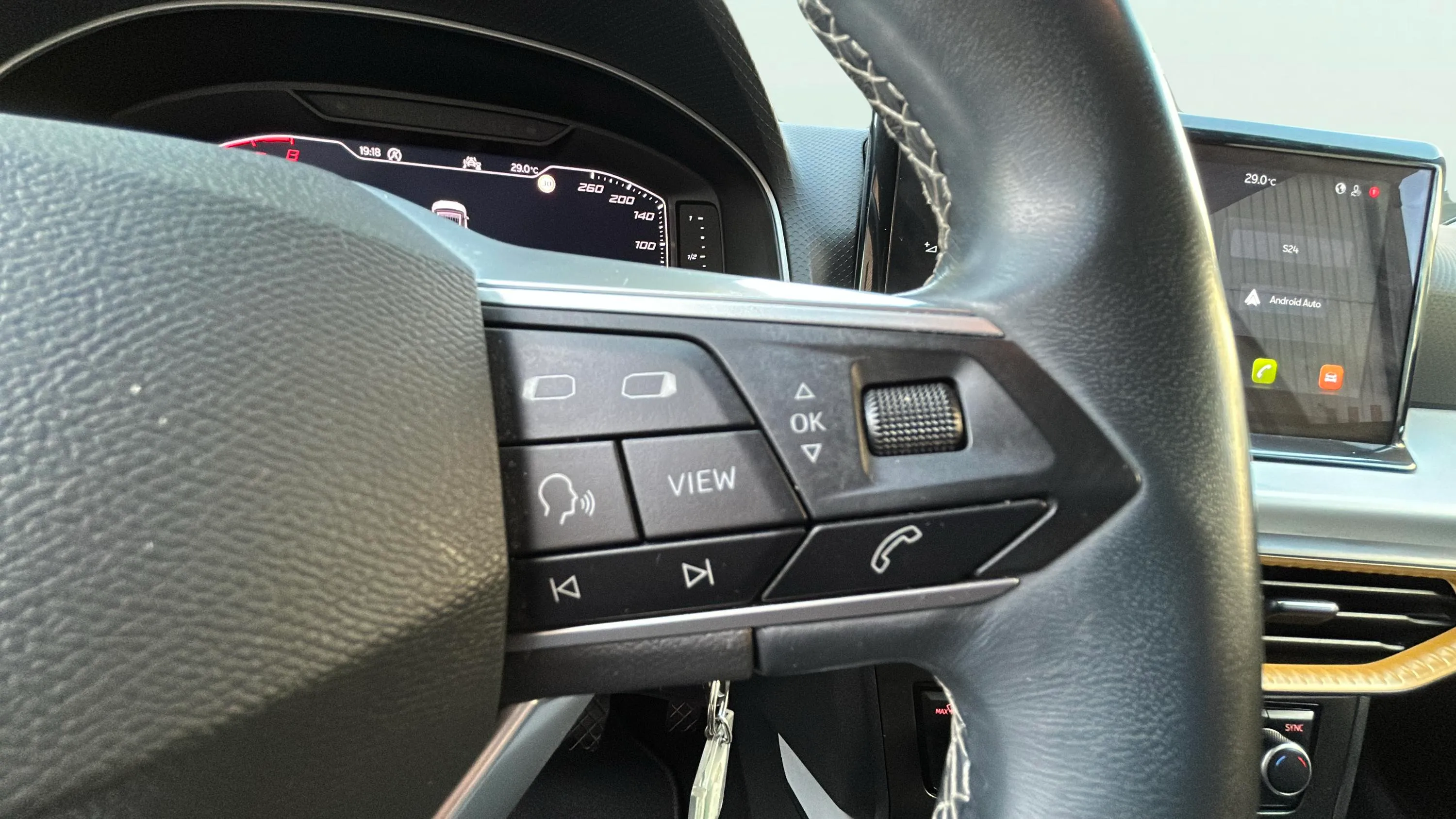 SEAT Arona 1.0 TSI DSG Style XL - foto 20
