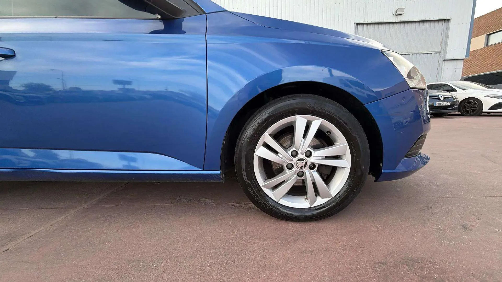 Škoda Fabia 1.0 TSI Ambition - foto 14