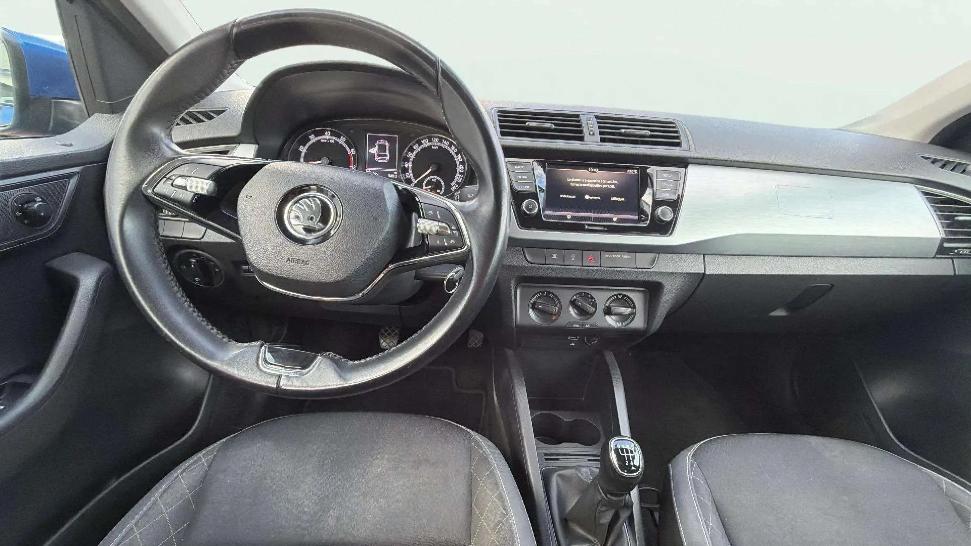 Škoda Fabia 1.0 TSI Ambition - foto 16
