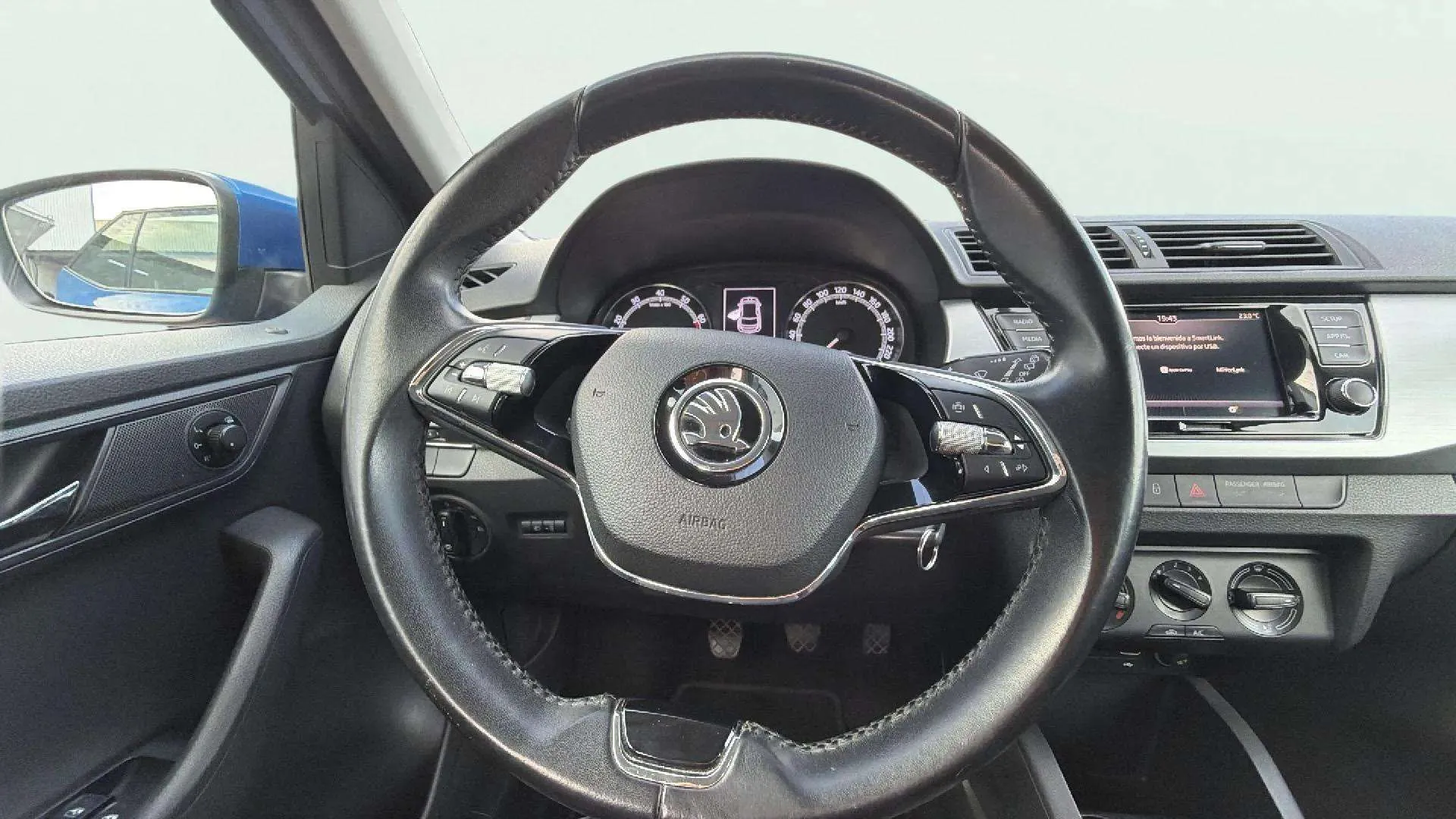Škoda Fabia 1.0 TSI Ambition - foto 15