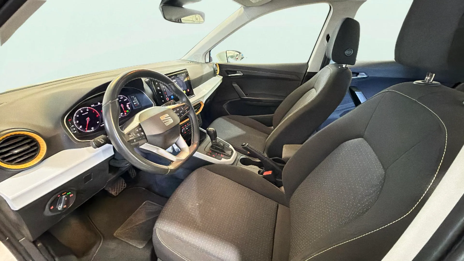 SEAT Arona 1.0 TSI DSG Style XM - foto 13