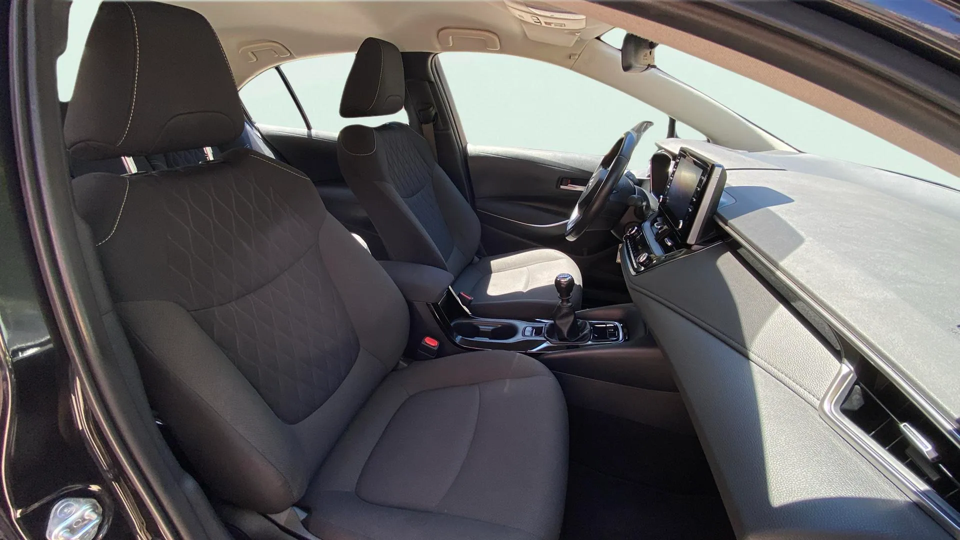 Toyota Corolla Active 125 1.6 - foto 12