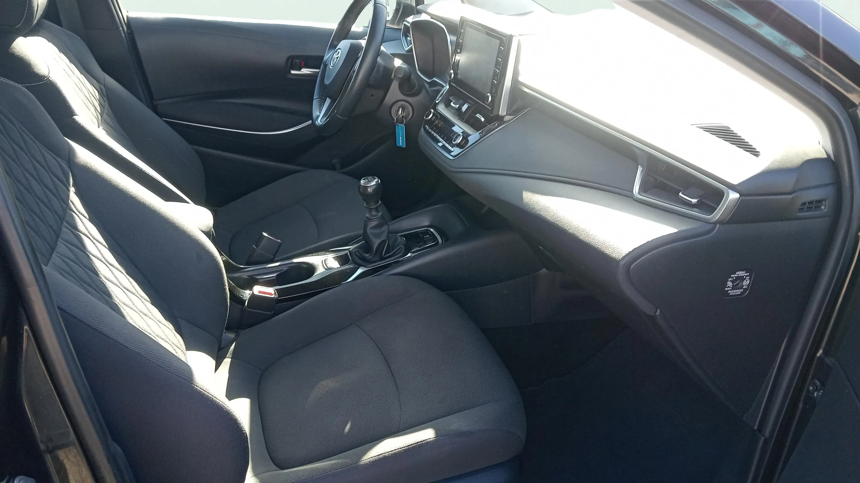 Toyota Corolla 1.5 CC - foto 17