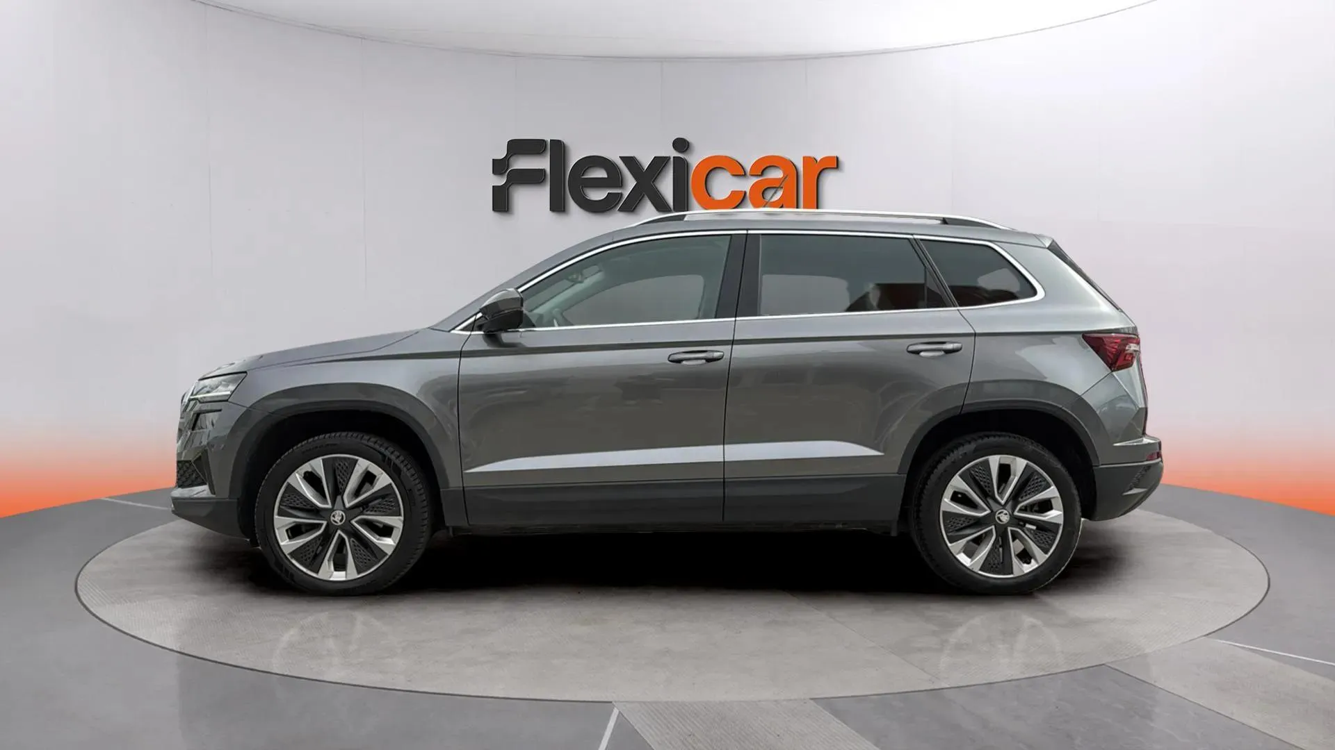 Škoda Karoq 1.5 TSI DSG ACT Selection - foto 4