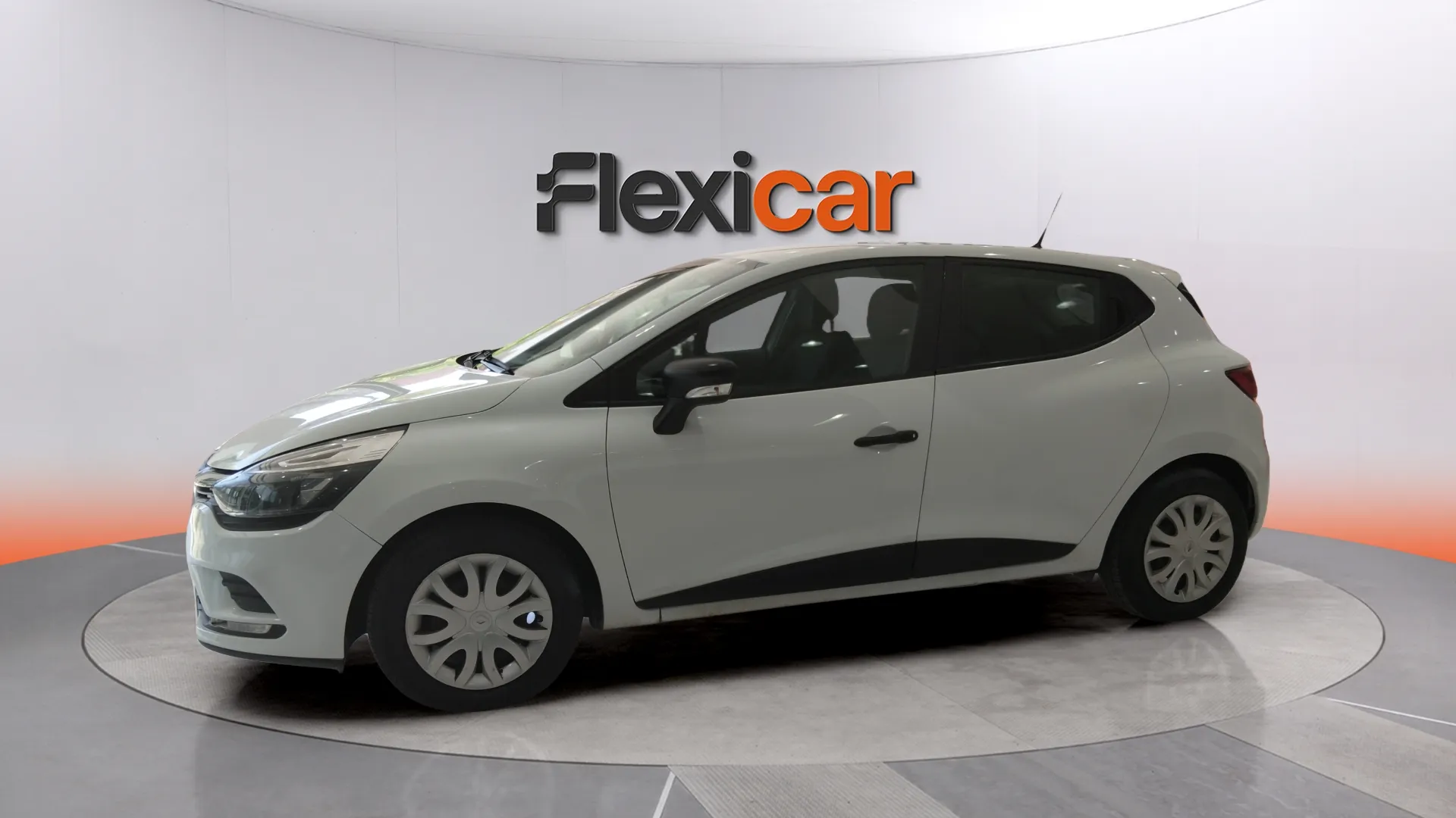 Renault Clio Business TCe -18 - foto 5