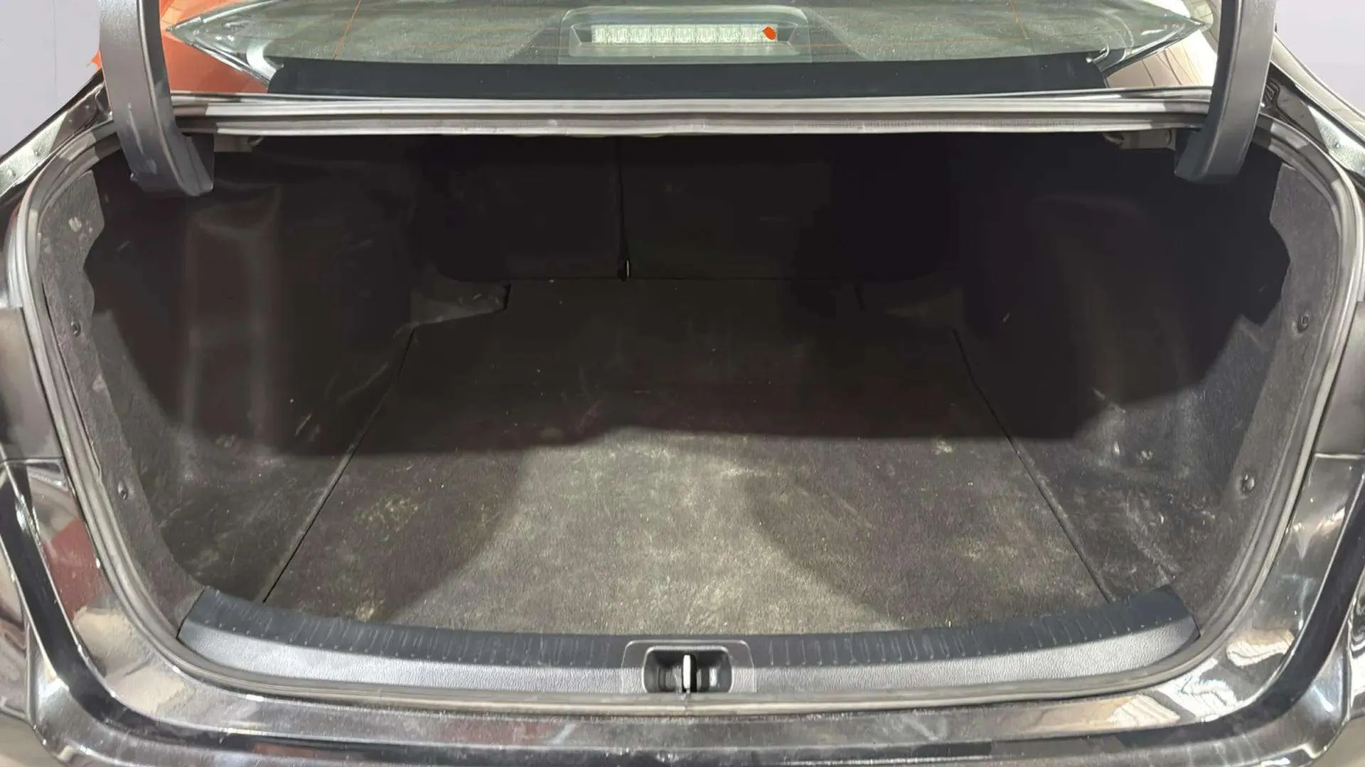 Toyota Corolla 1.6 - foto 24