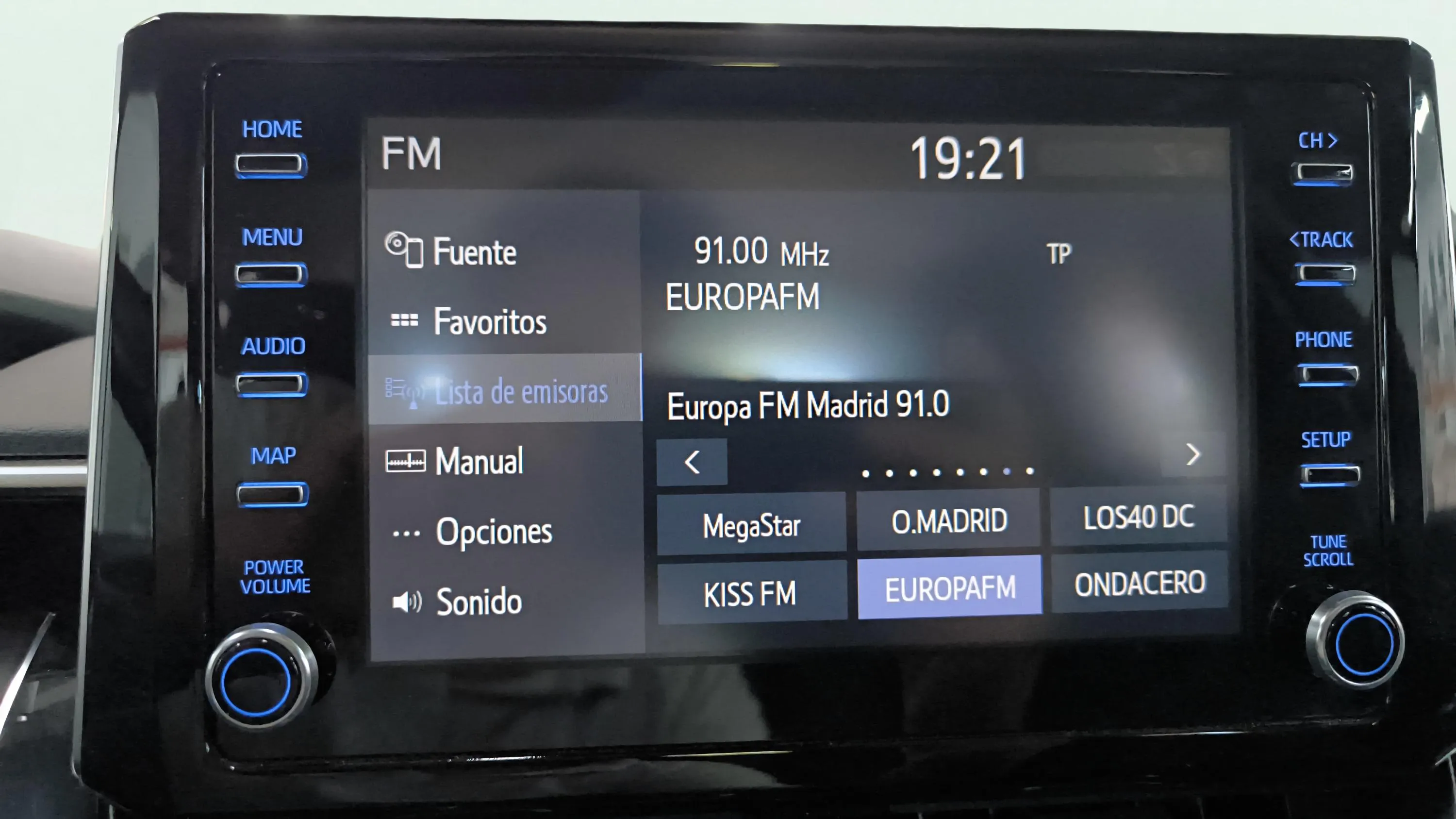 Toyota Corolla 1.6 Gasolina 1.5 - foto 47