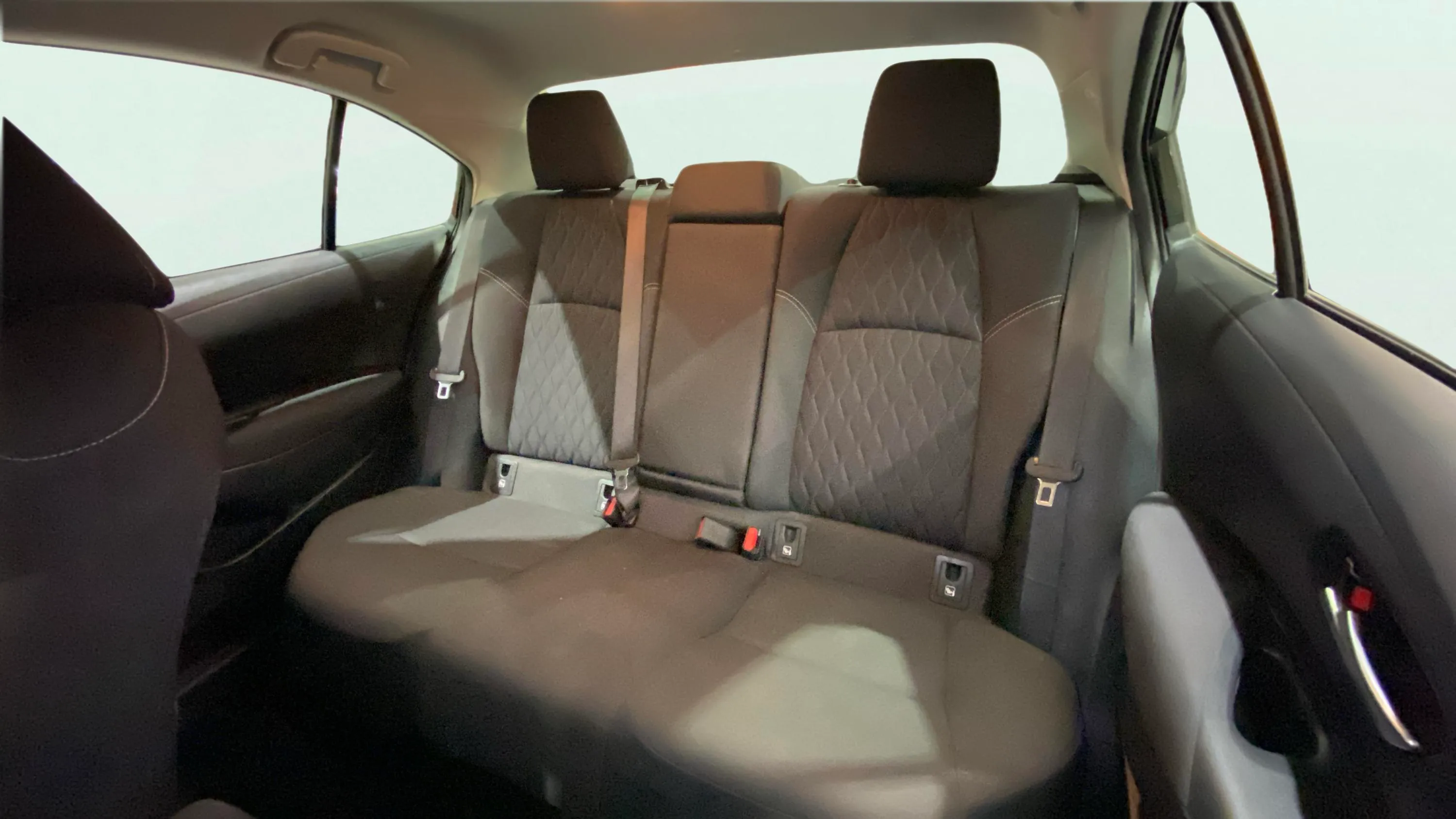 Toyota Corolla 1.5 CC - foto 12