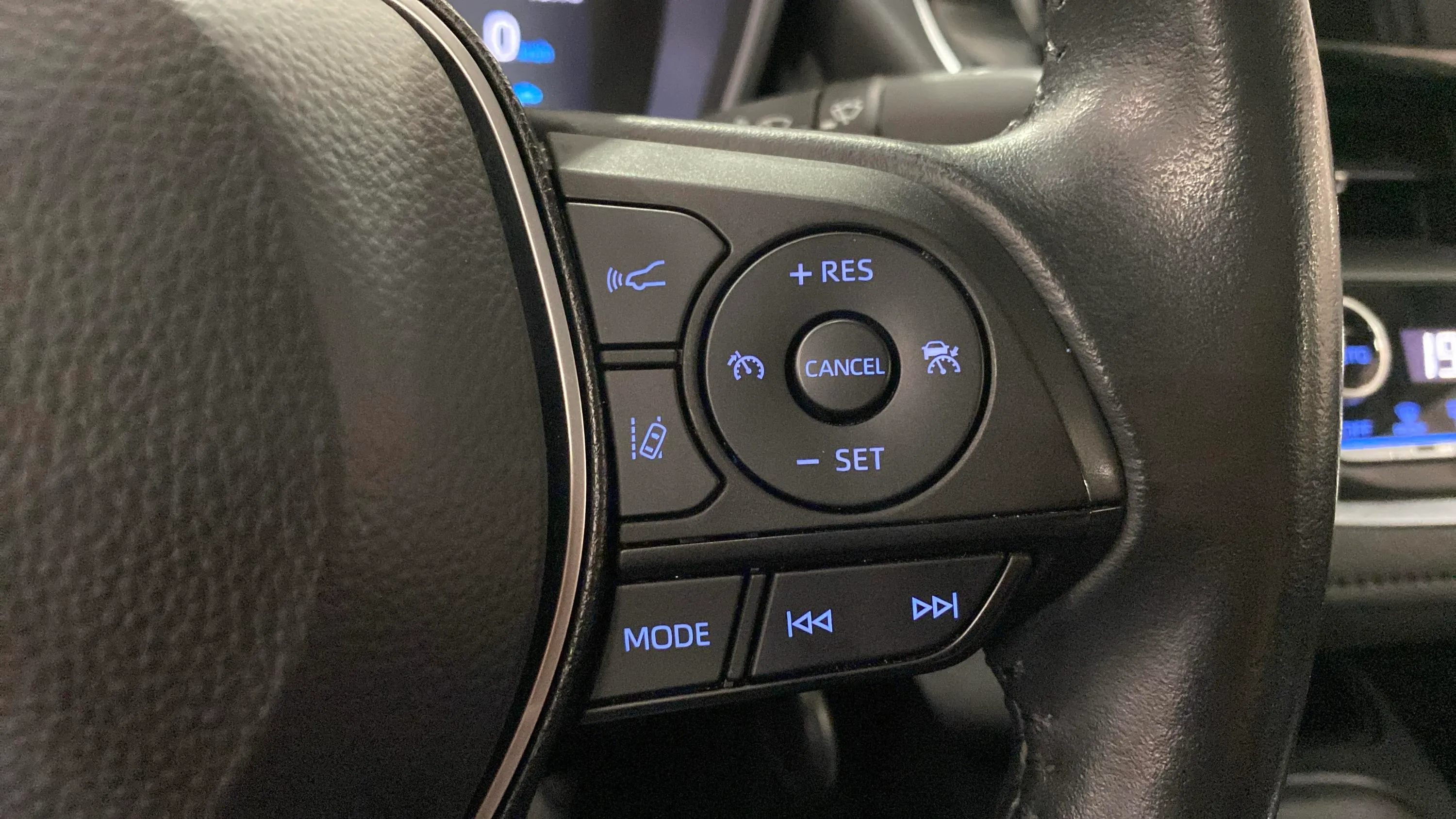 Toyota Corolla 1.5 CC - foto 19
