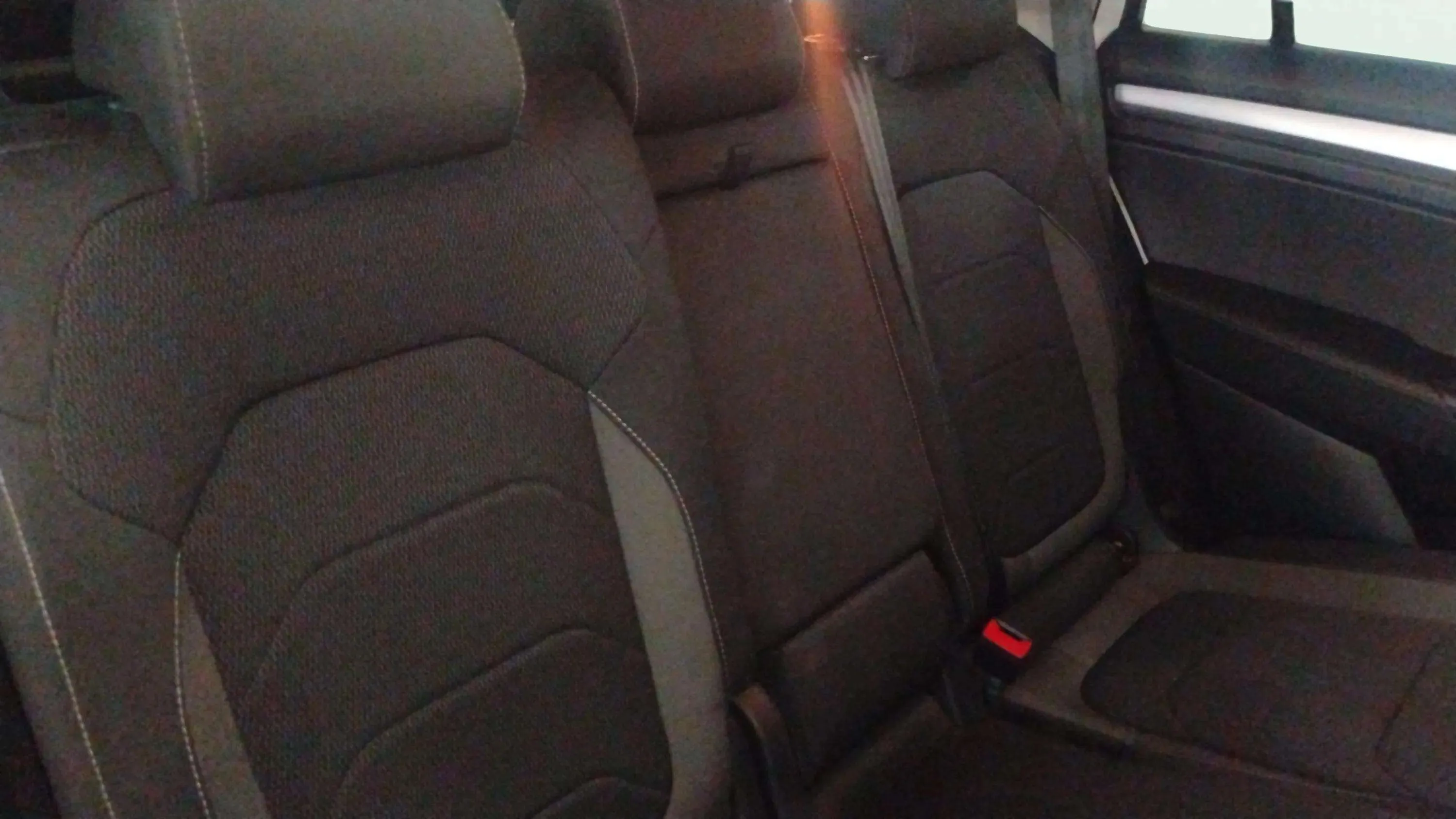 Škoda Kodiaq 1.5 TSI DSG 4x2 Ambition - foto 16
