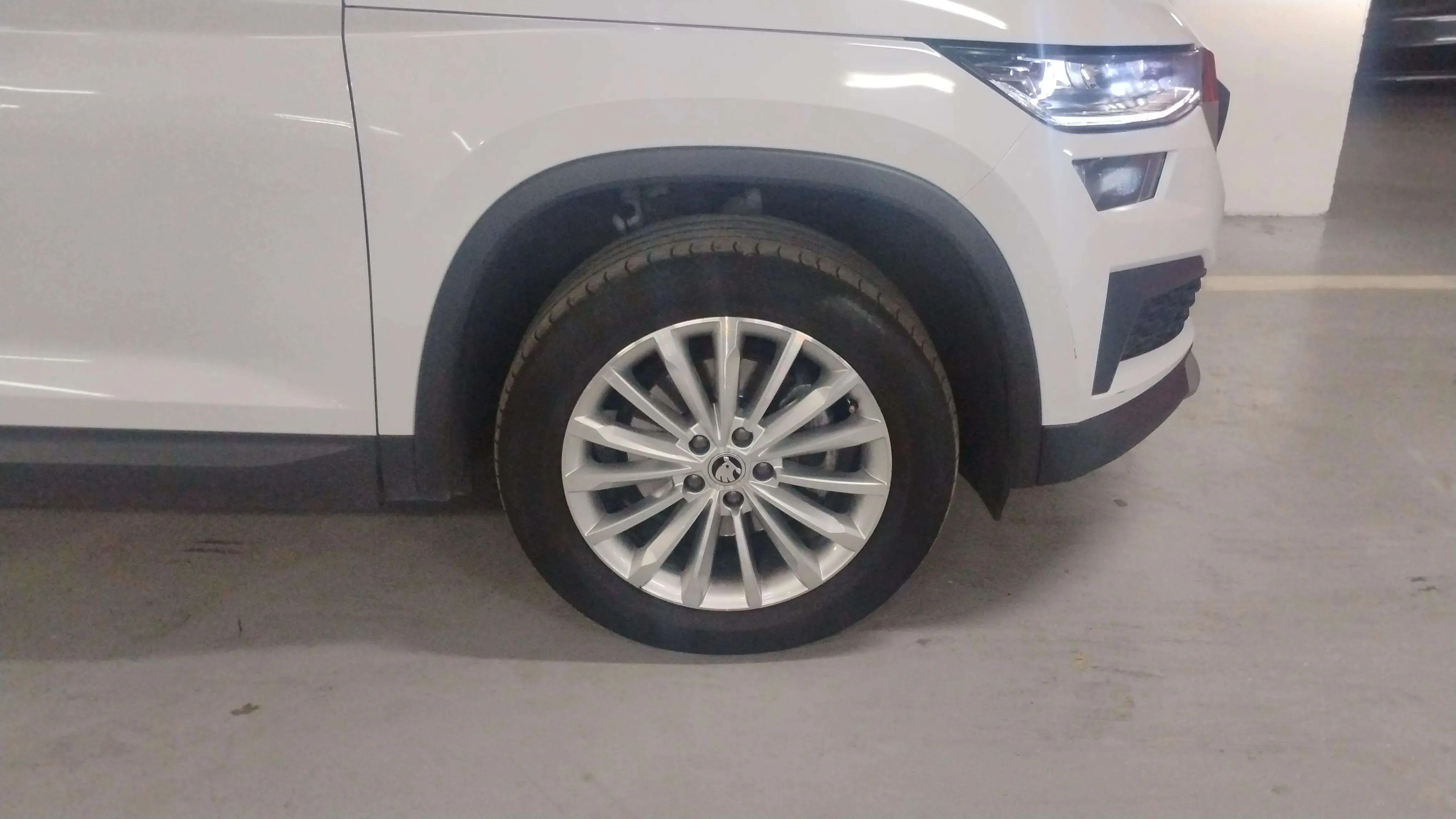 Škoda Kodiaq 1.5 TSI DSG 4x2 Ambition - foto 29