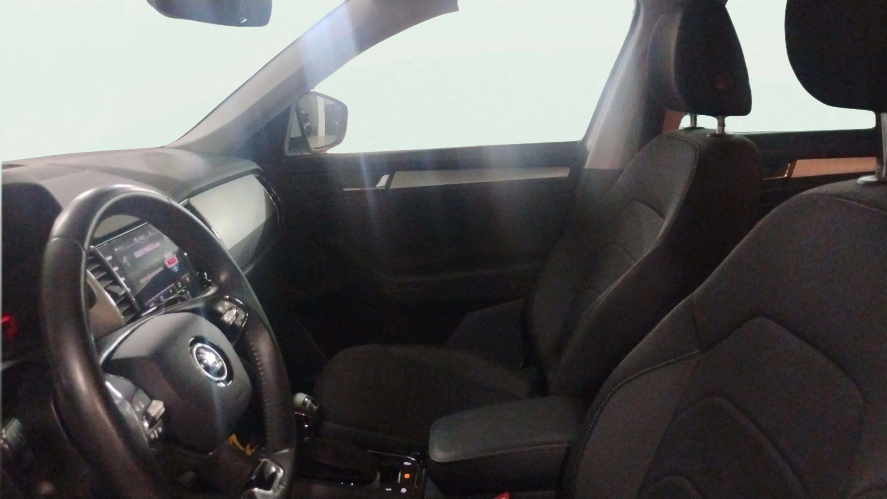 Škoda Kodiaq 1.5 TSI DSG 4x2 Ambition - foto 9