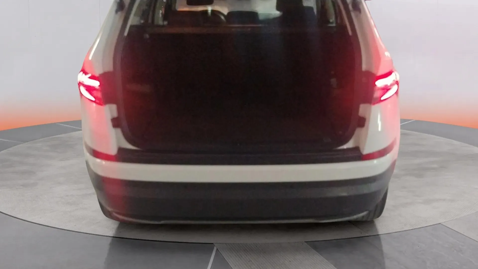 Škoda Kodiaq 1.5 TSI DSG 4x2 Ambition - foto 28