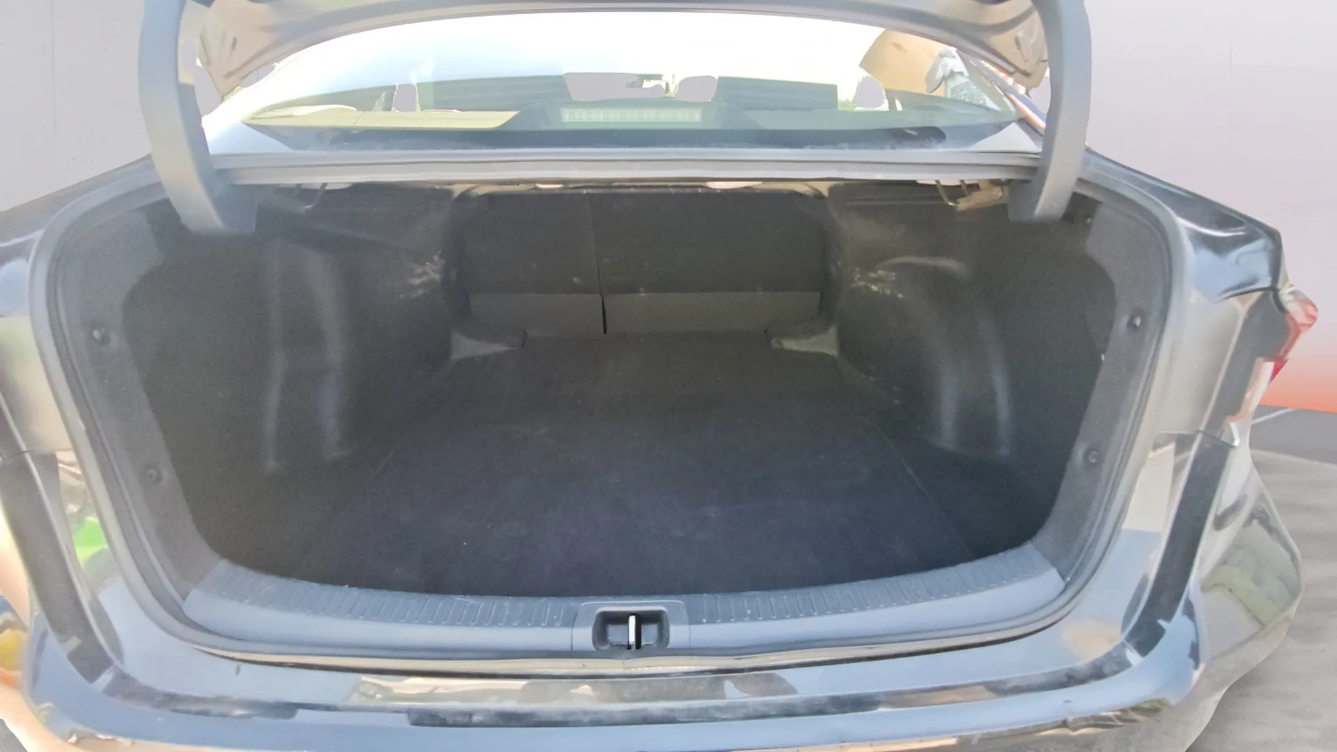 Toyota Corolla 1.6 - foto 9