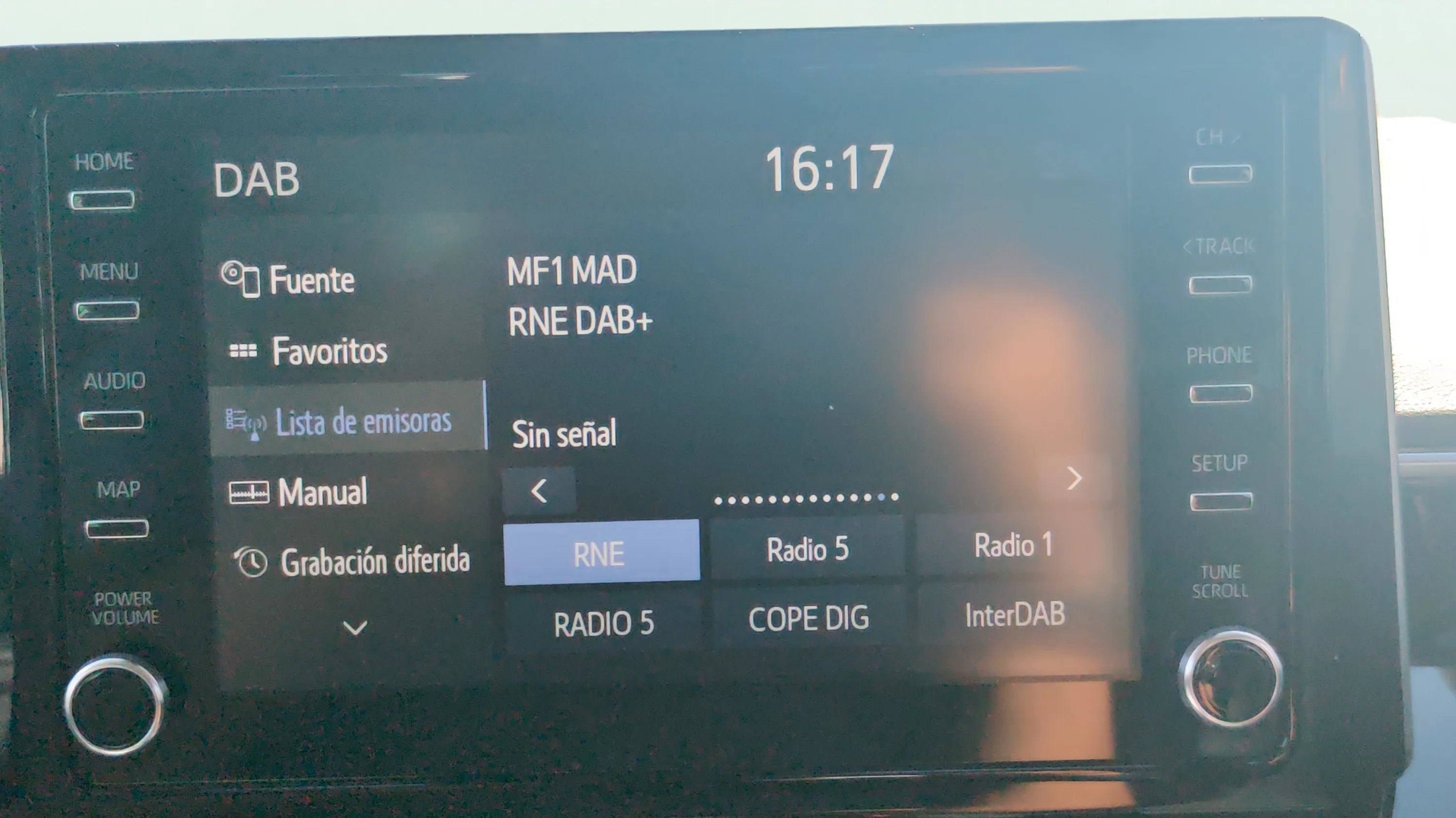 Toyota Corolla 1.6 - foto 10