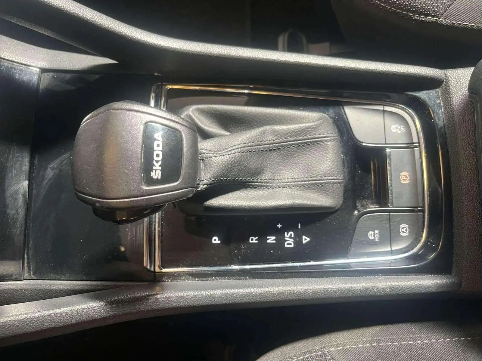Škoda Kodiaq 1.5 TSI DSG 4x2 Ambition - foto 16