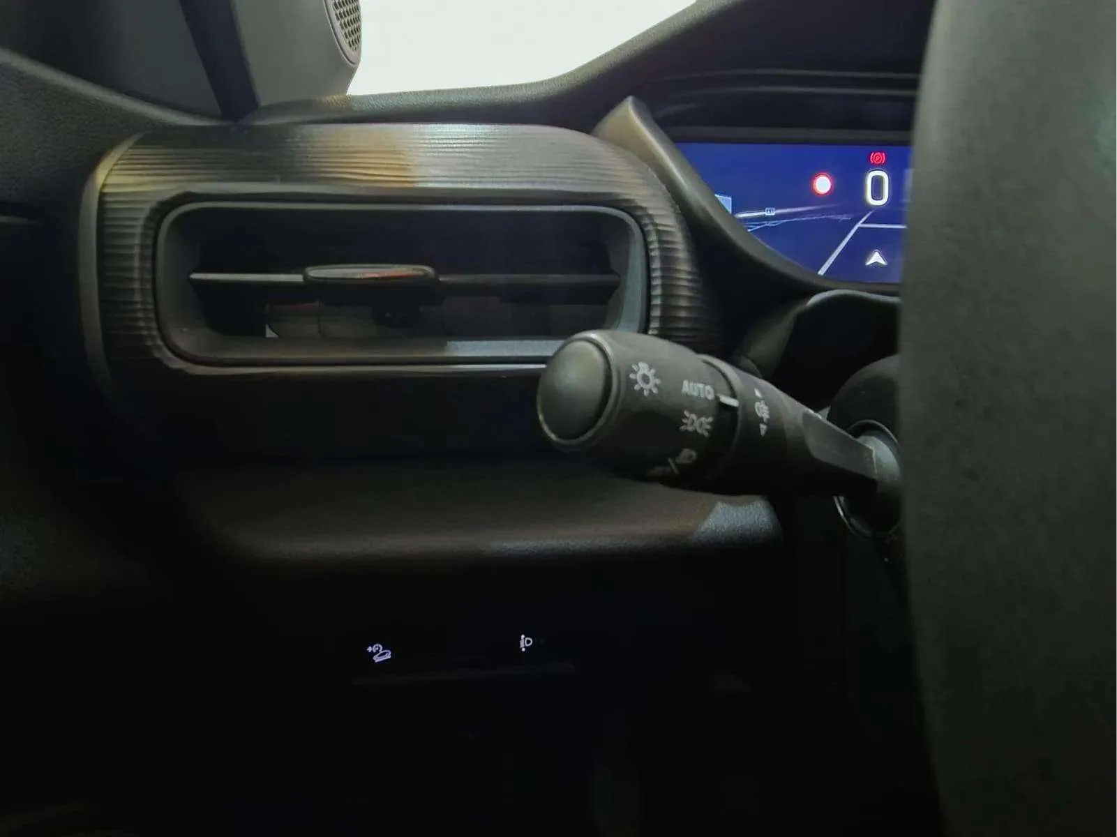 Jeep Avenger 1.2 G Altitude - foto 27