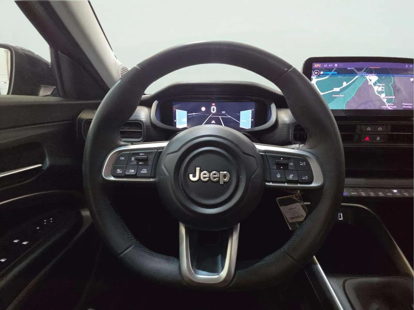 Jeep Avenger 1.2 G Altitude - foto 24