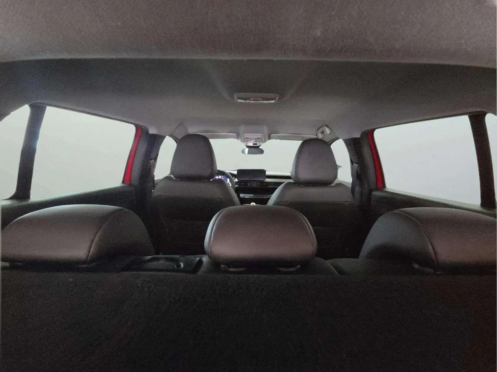 Jeep Avenger 1.2 G Altitude - foto 15