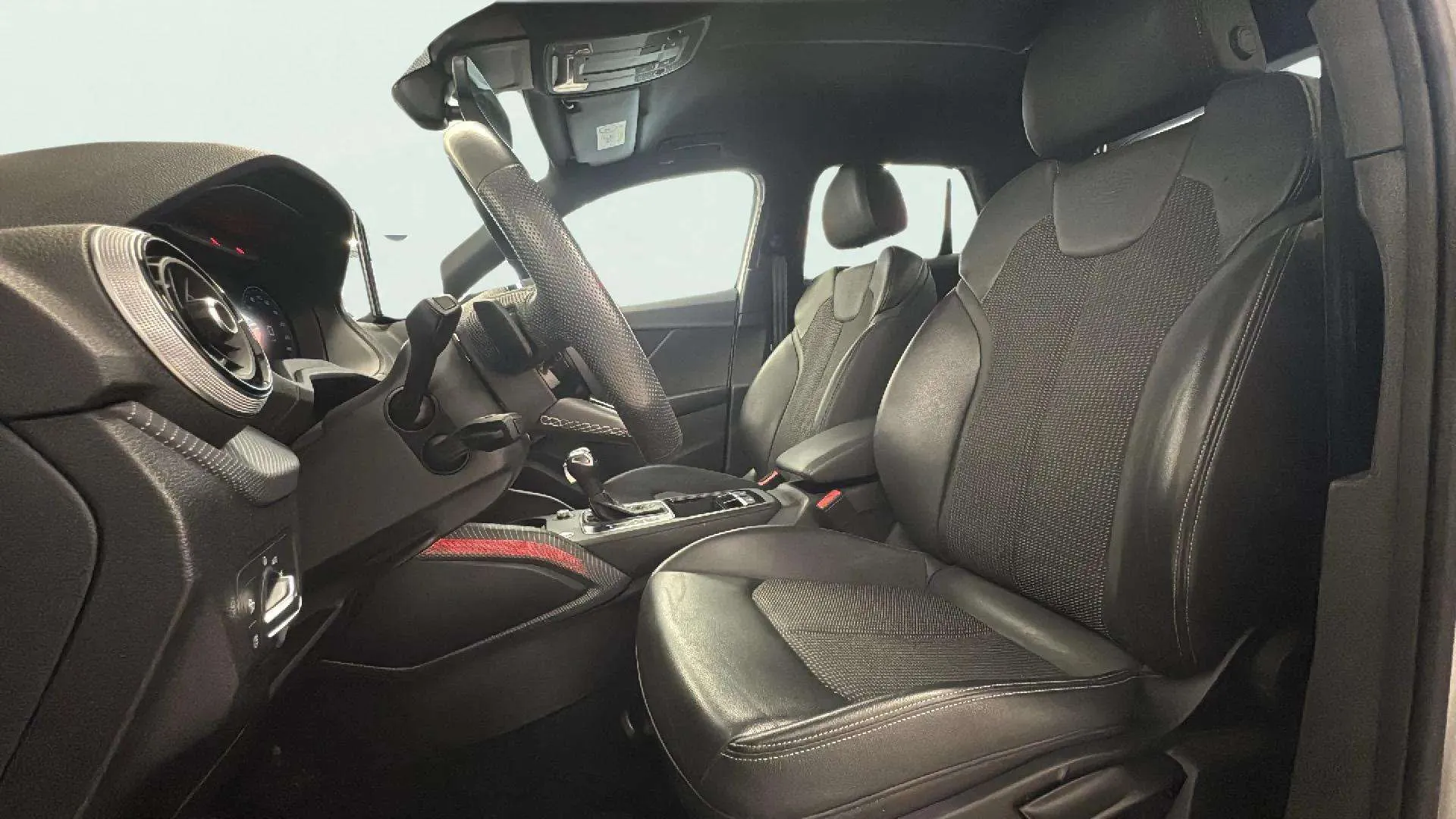 Audi Q2 Black Line 35 TFSI S tronic - foto 11