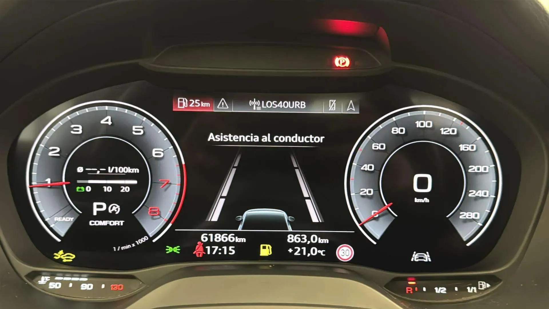 Audi Q2 Black Line 35 TFSI S tronic - foto 17