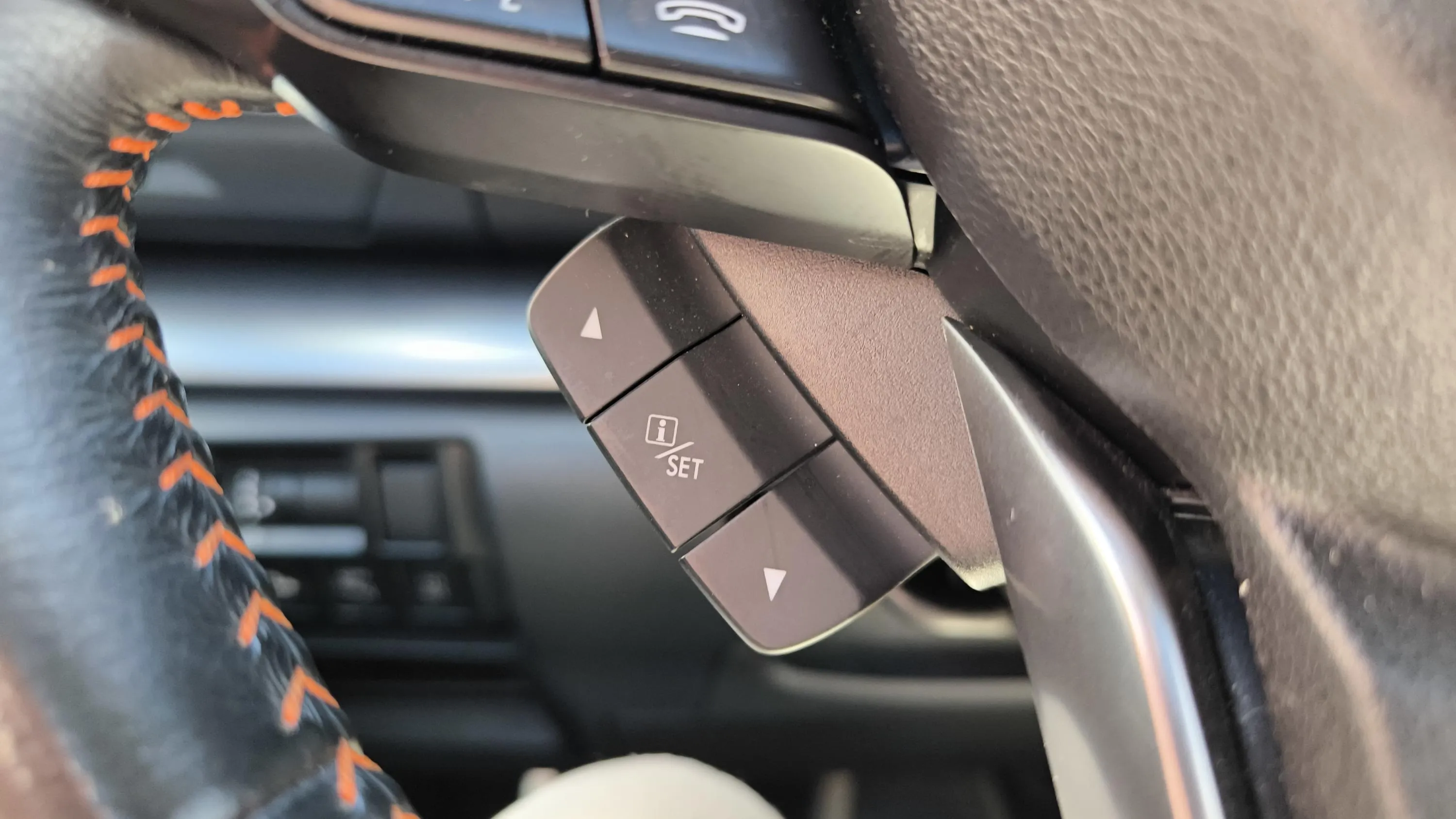 Subaru XV 2.0i Hybrid CVT Executive Plus - foto 48