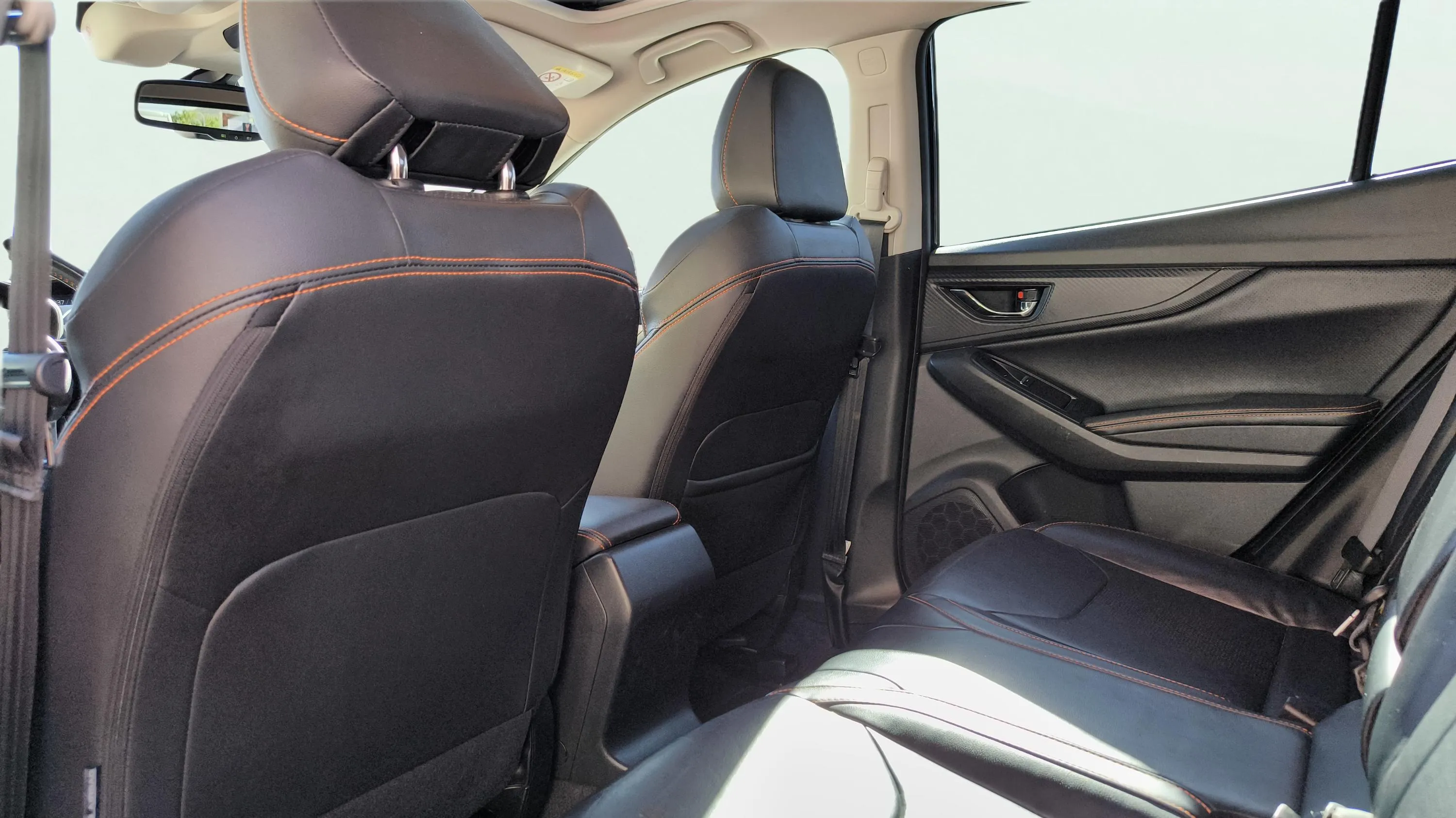 Subaru XV 2.0i Hybrid CVT Executive Plus - foto 24