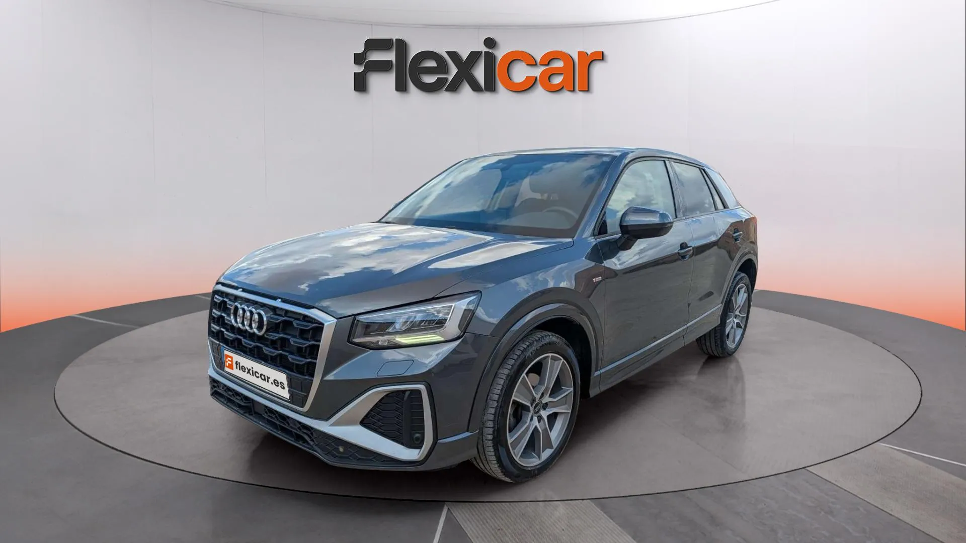 Audi Q2 S line 30 TDI - foto 3