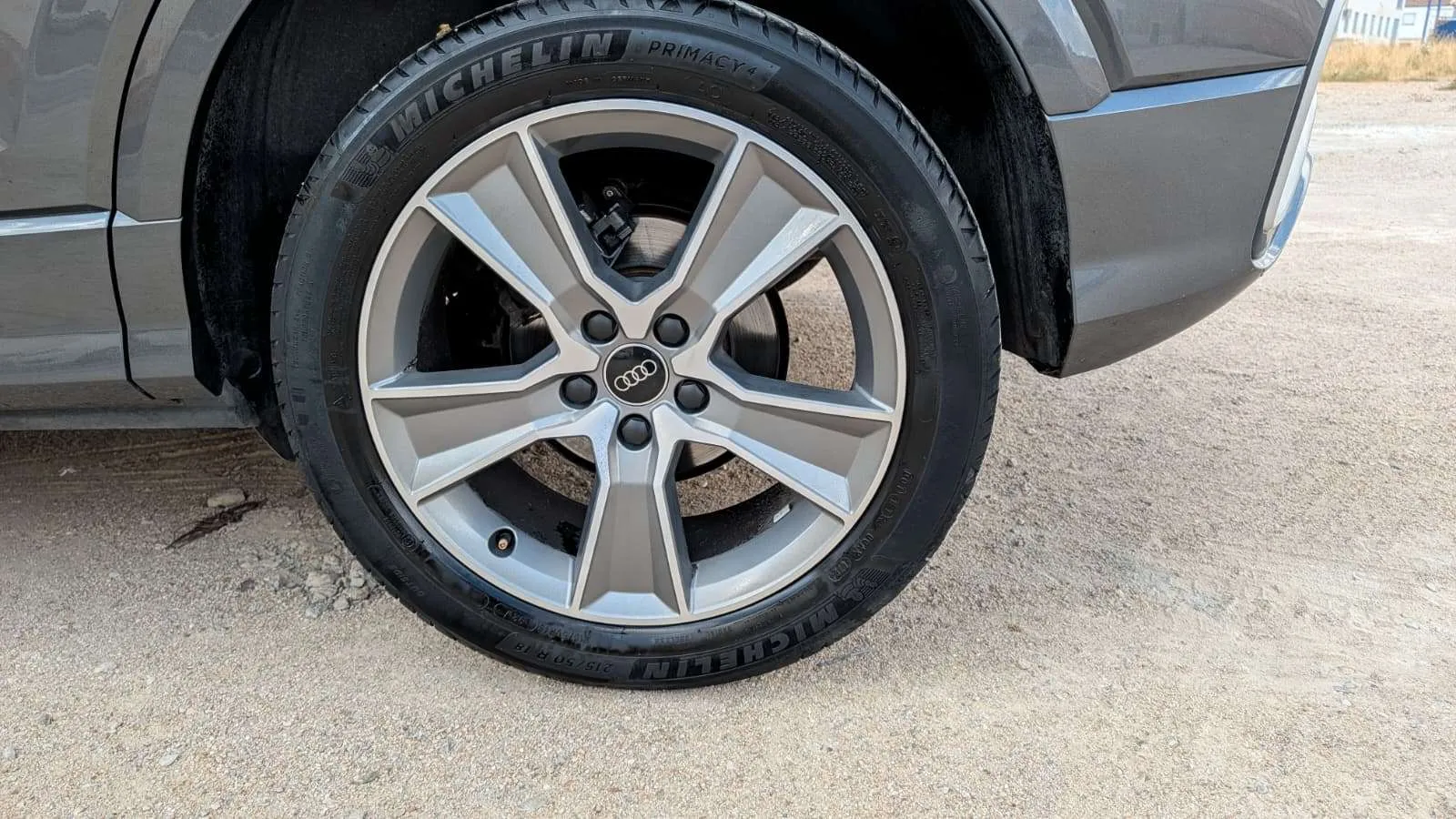 Audi Q2 S line 30 TDI - foto 15