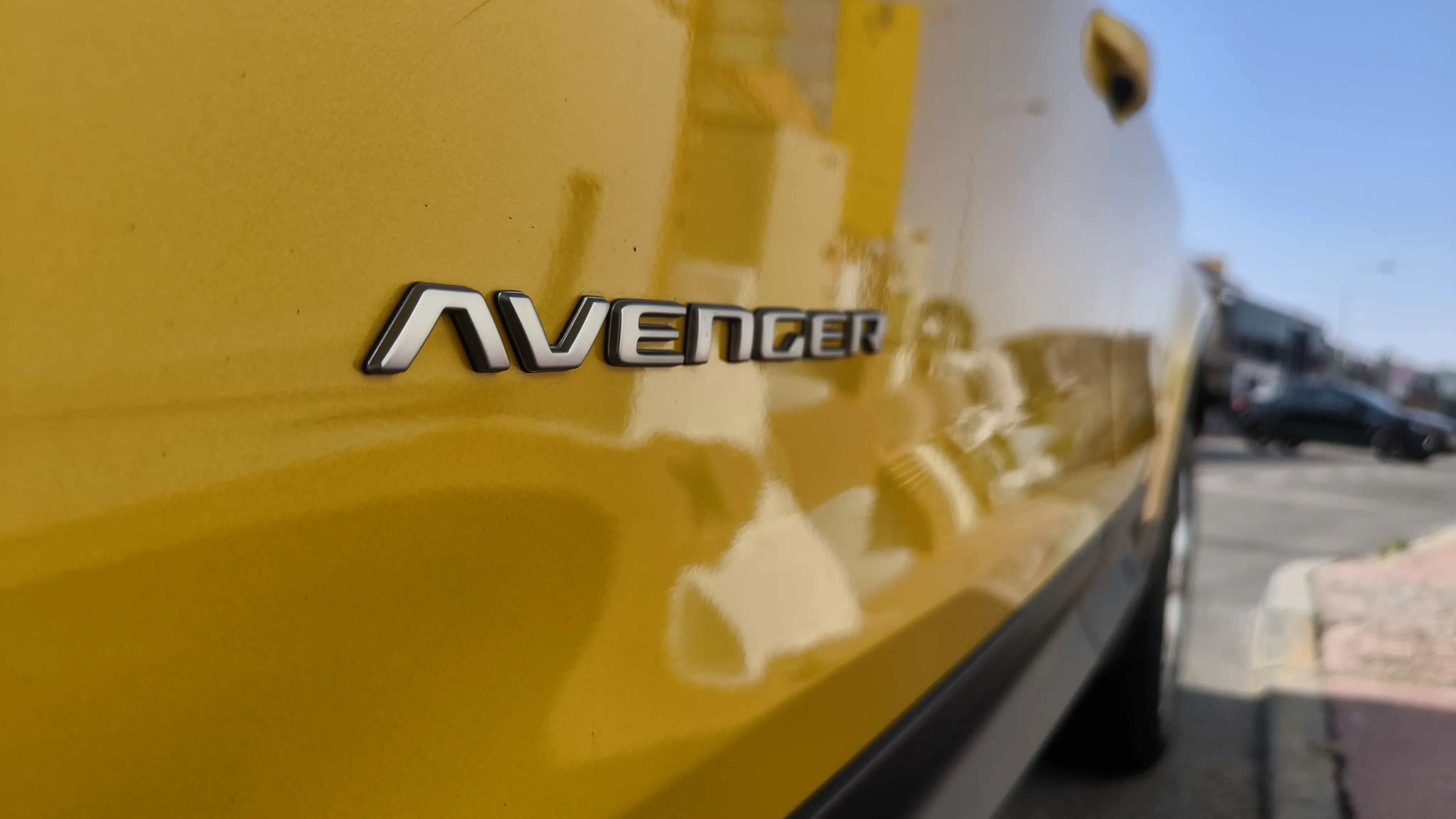 Jeep Avenger 1.2 G Altitude - foto 32
