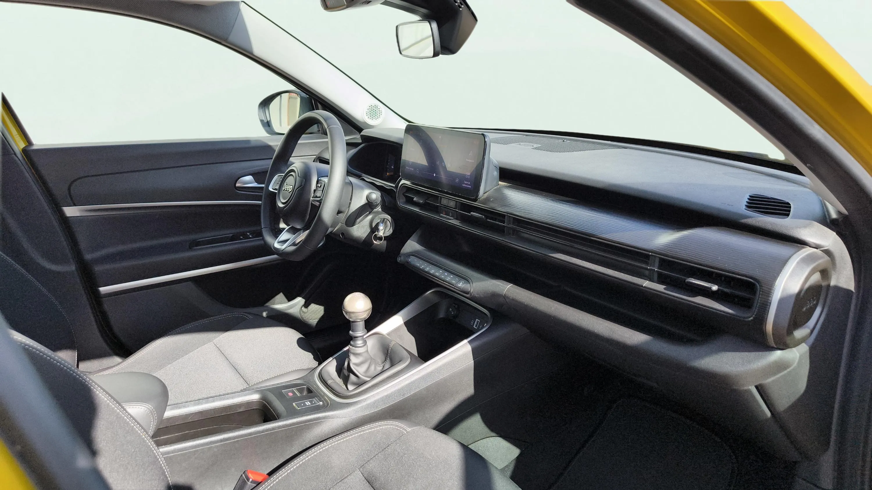 Jeep Avenger 1.2 G Altitude - foto 11