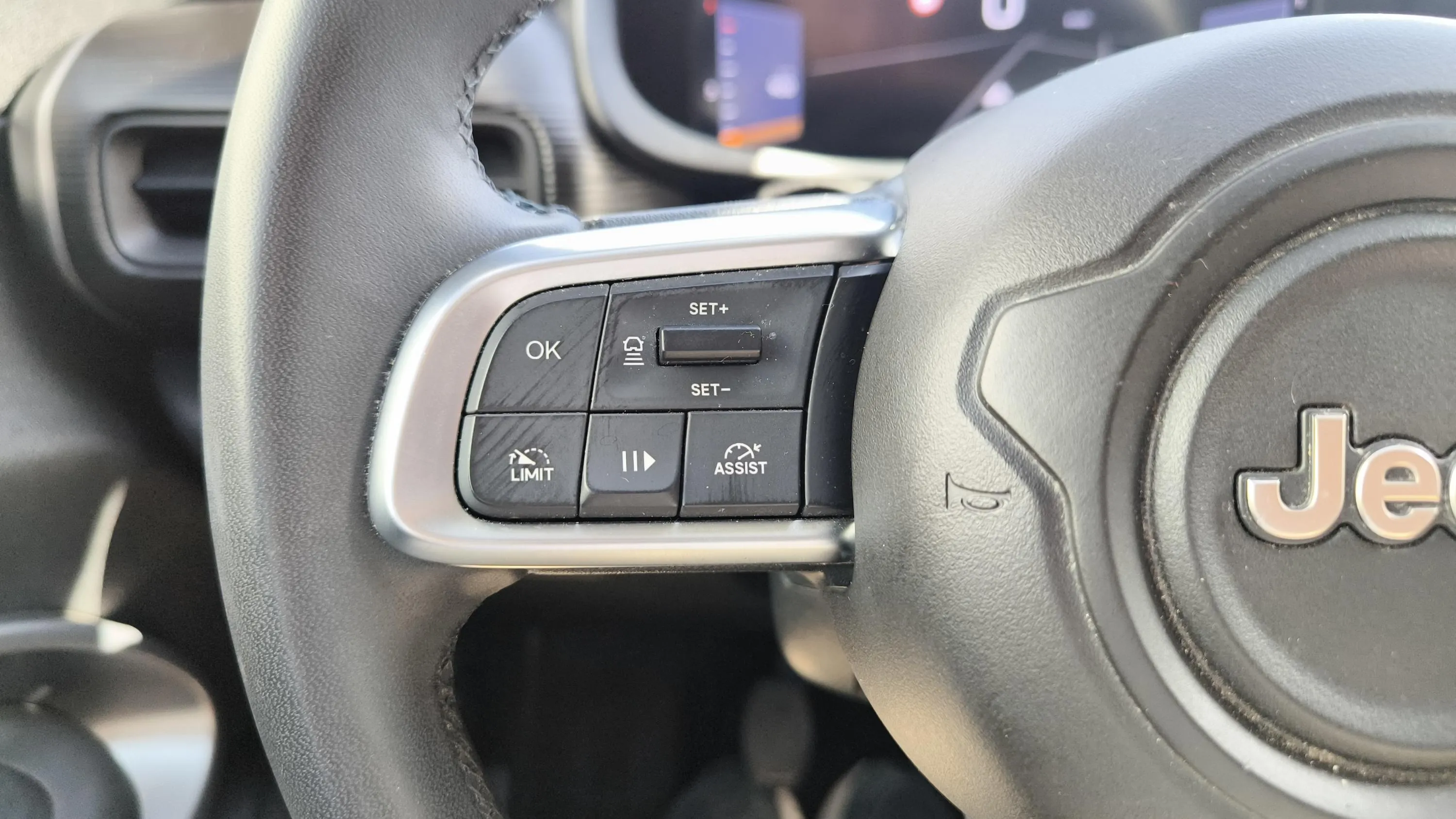 Jeep Avenger 1.2 G Altitude - foto 40