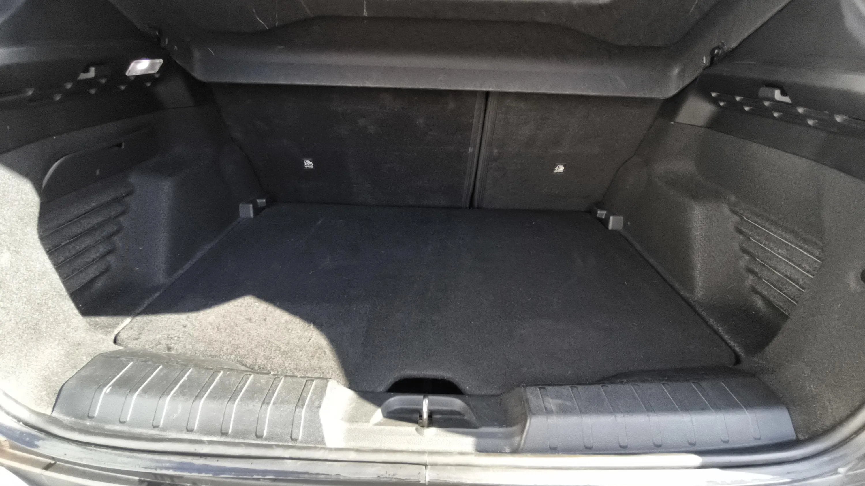 Jeep Avenger 1.2 G Altitude - foto 22