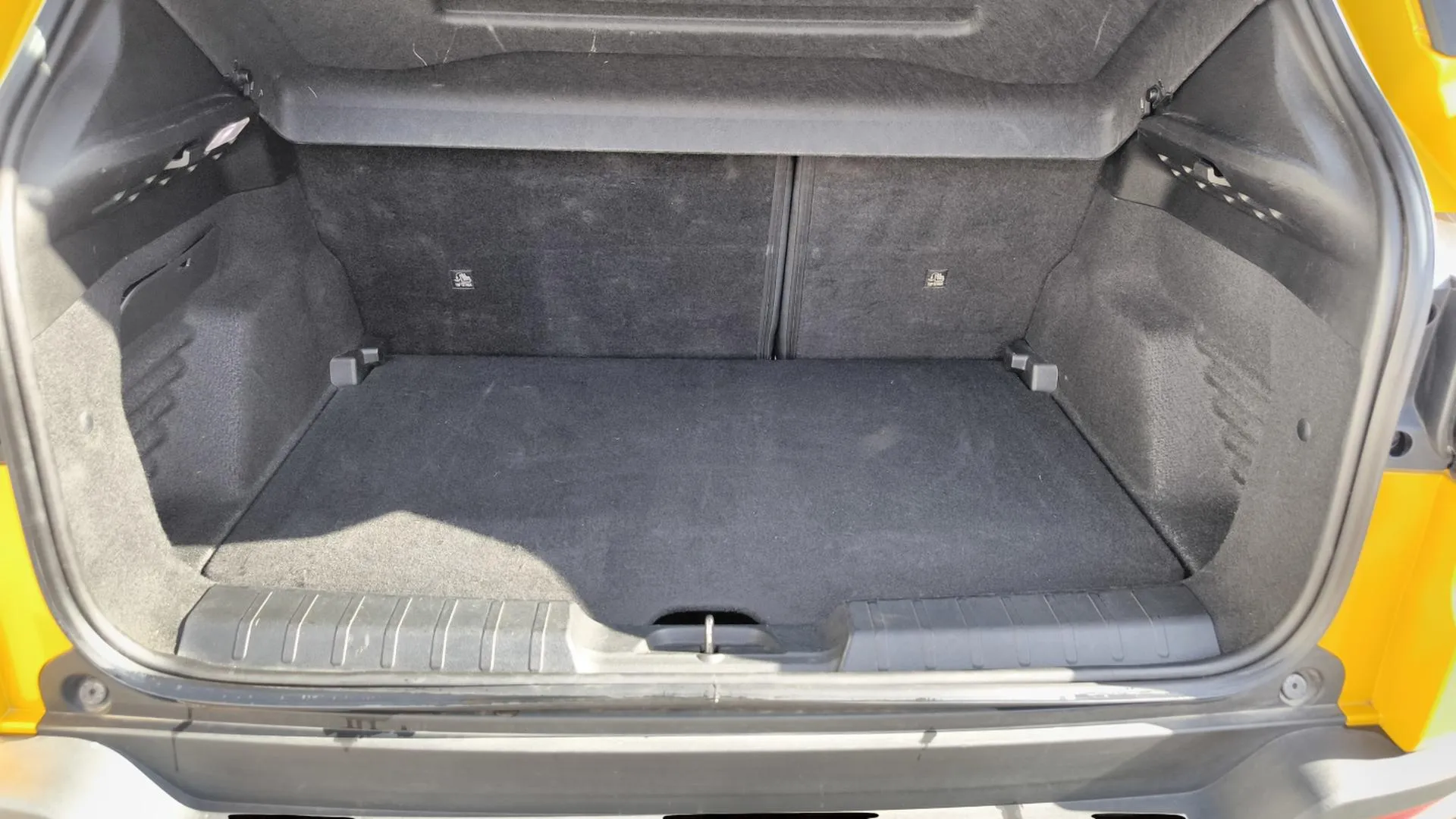 Jeep Avenger 1.2 G Altitude - foto 21