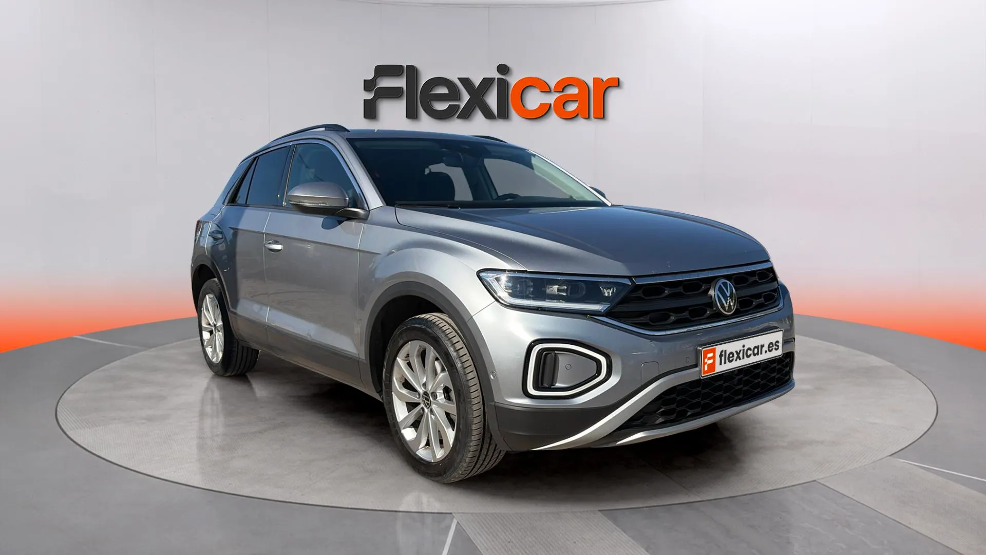 Volkswagen T-Roc Life 1.0 TSI - foto 1