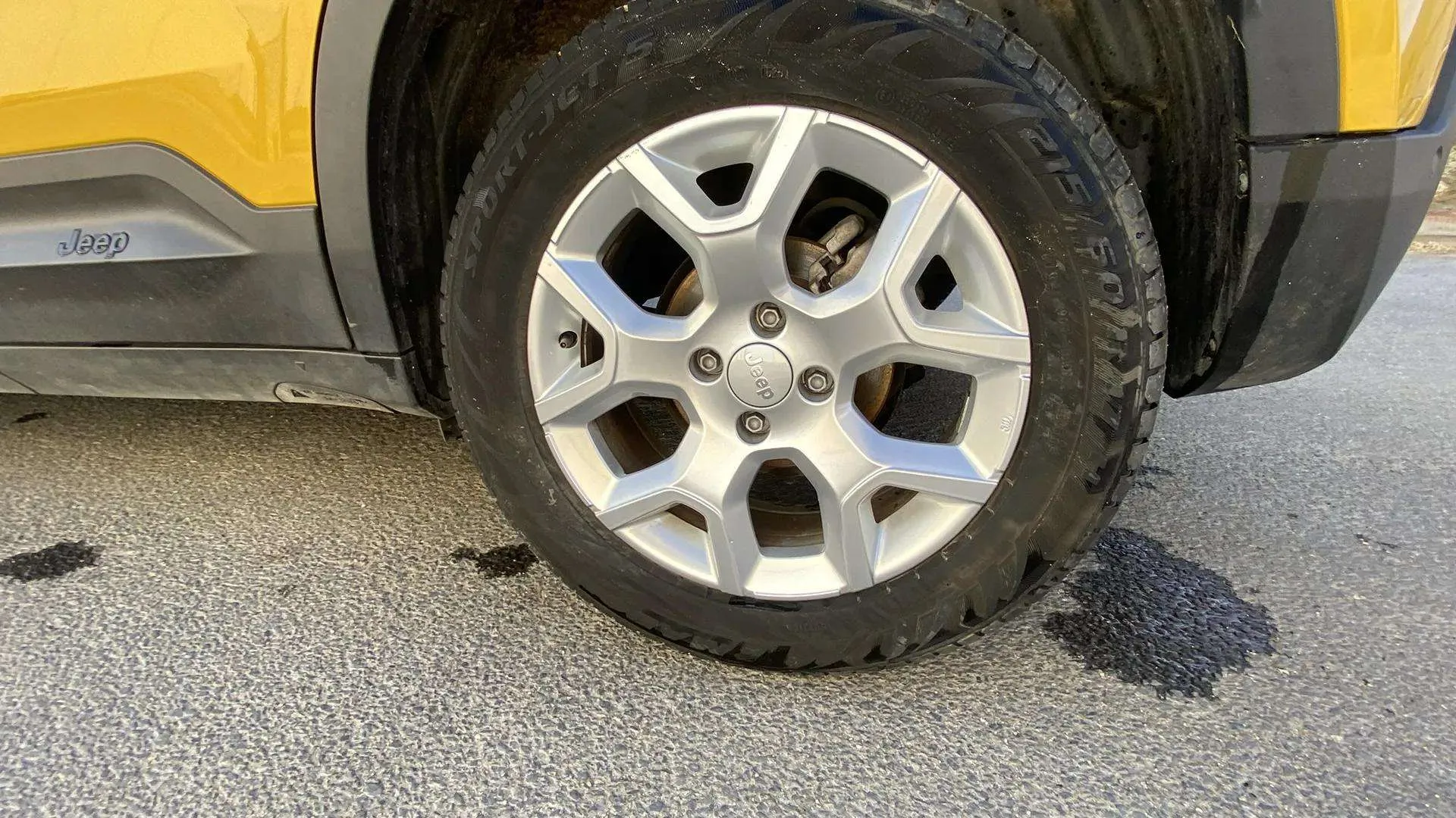 Jeep Avenger 1.2 G Altitude - foto 35
