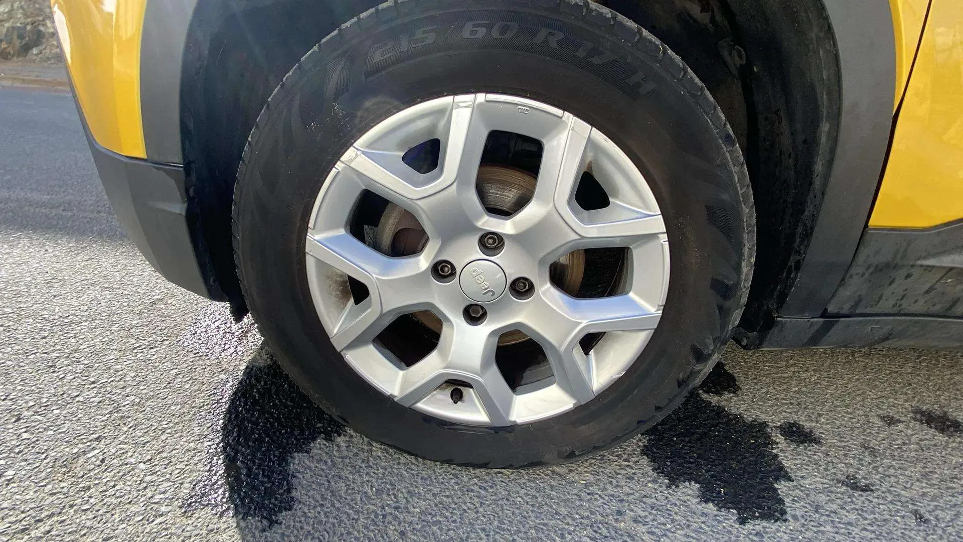 Jeep Avenger 1.2 G Altitude - foto 36