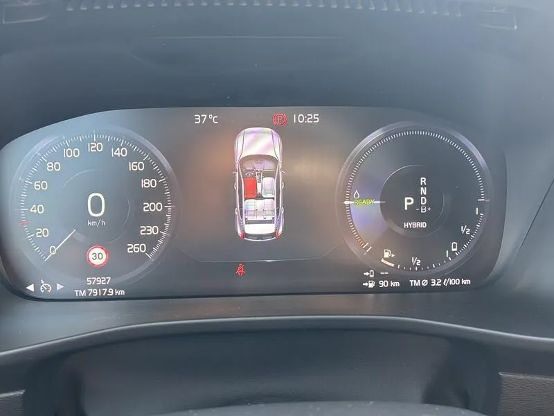 Volvo XC40 1.5 T4 Twin Recharge Inscription - foto 37