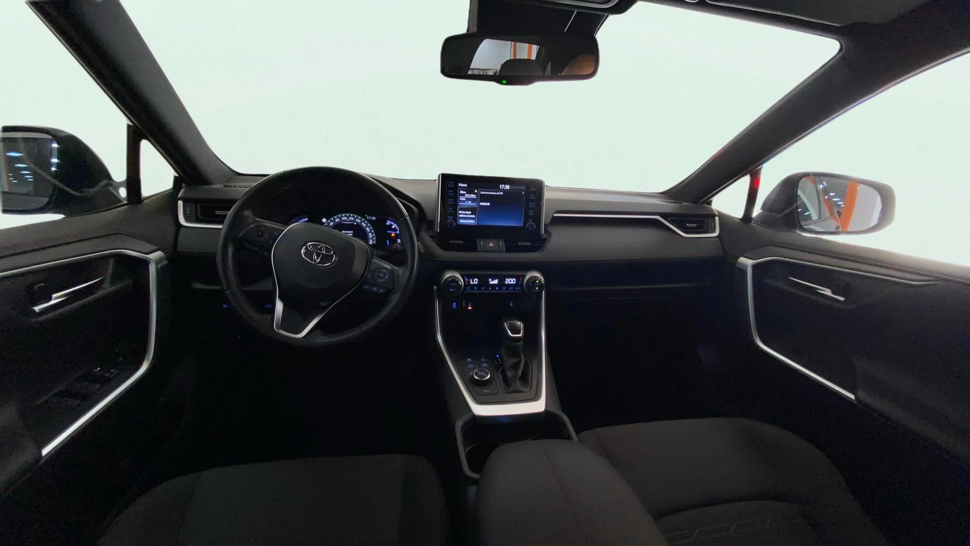 Toyota RAV4 2.5l PLUG-IN 300PH (e-CVT) Advance - foto 13