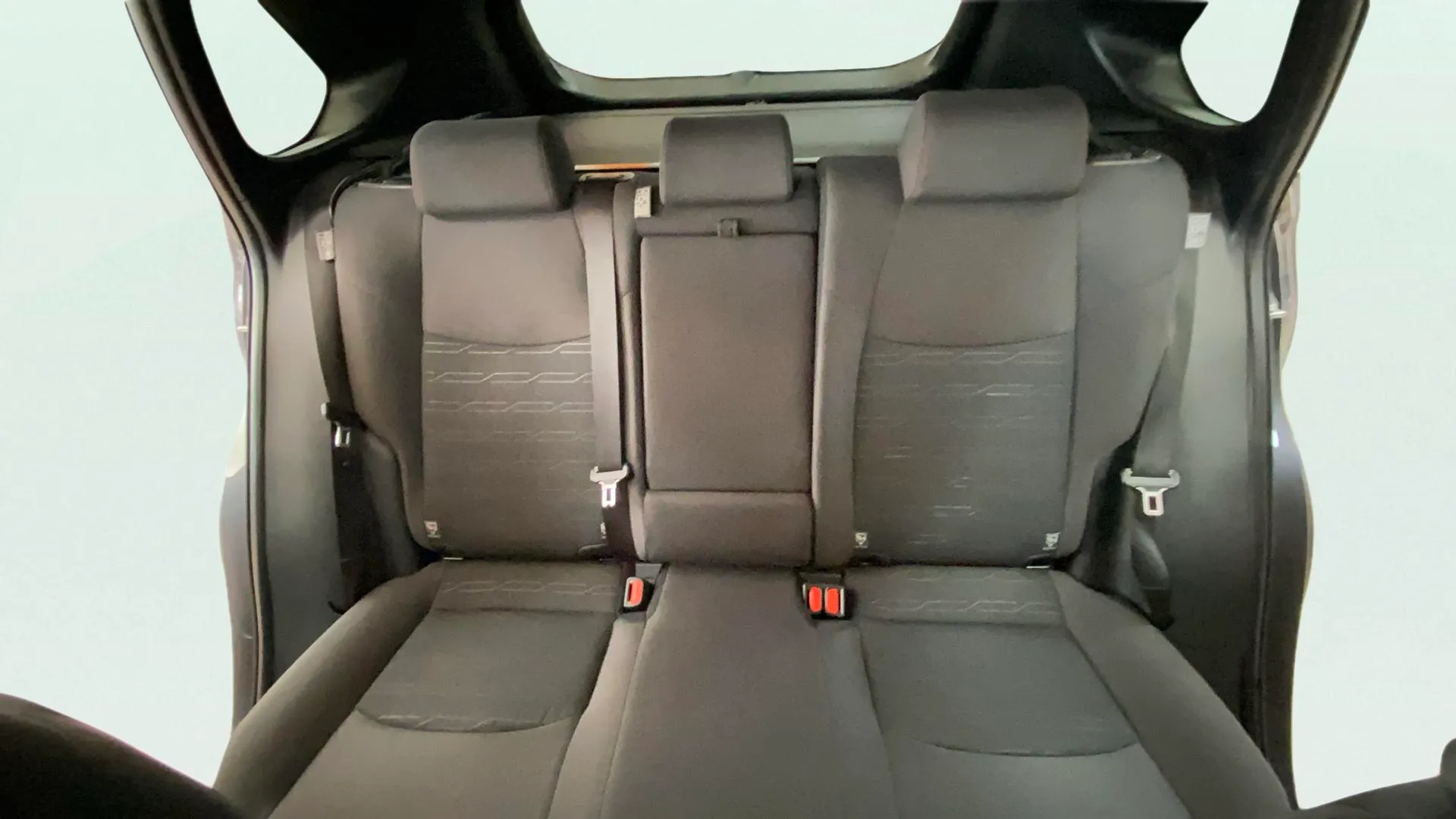 Toyota RAV4 2.5l PLUG-IN 300PH (e-CVT) Advance - foto 11