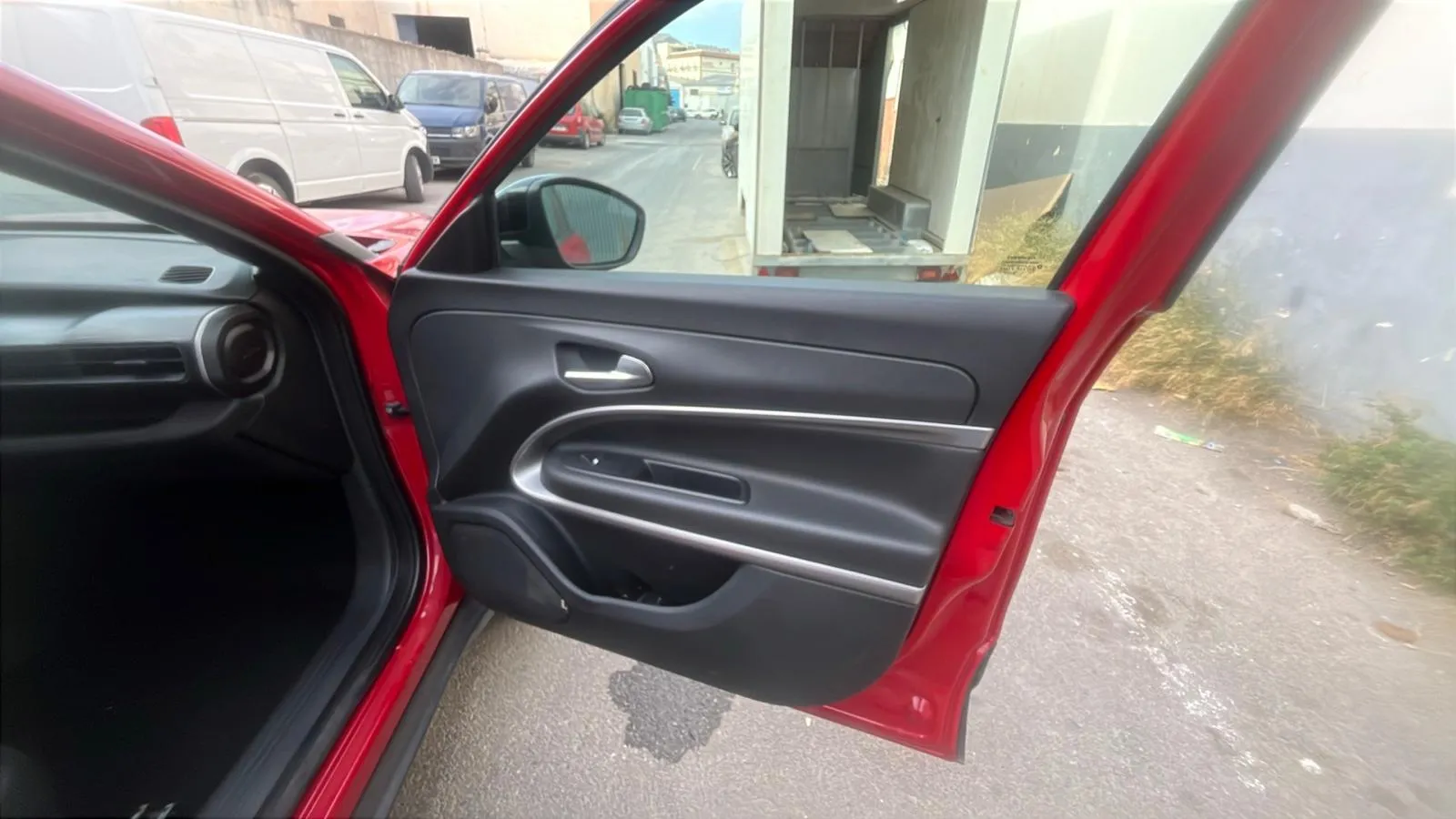 Jeep Avenger 1.2 G Altitude - foto 9