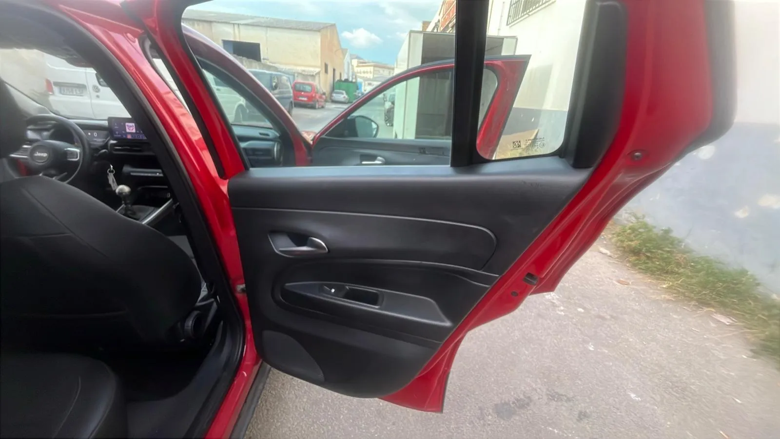 Jeep Avenger 1.2 G Altitude - foto 10