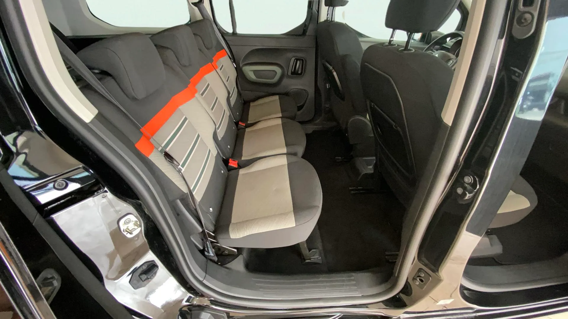Citroën Berlingo Talla XL BlueHDi 100 Shine - foto 10