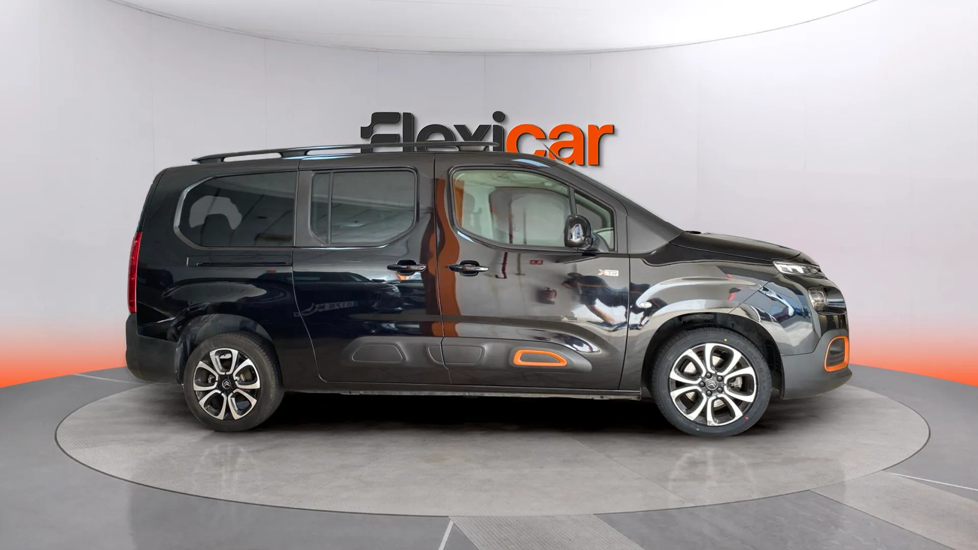 Citroën Berlingo Talla XL BlueHDi 100 Shine - foto 3